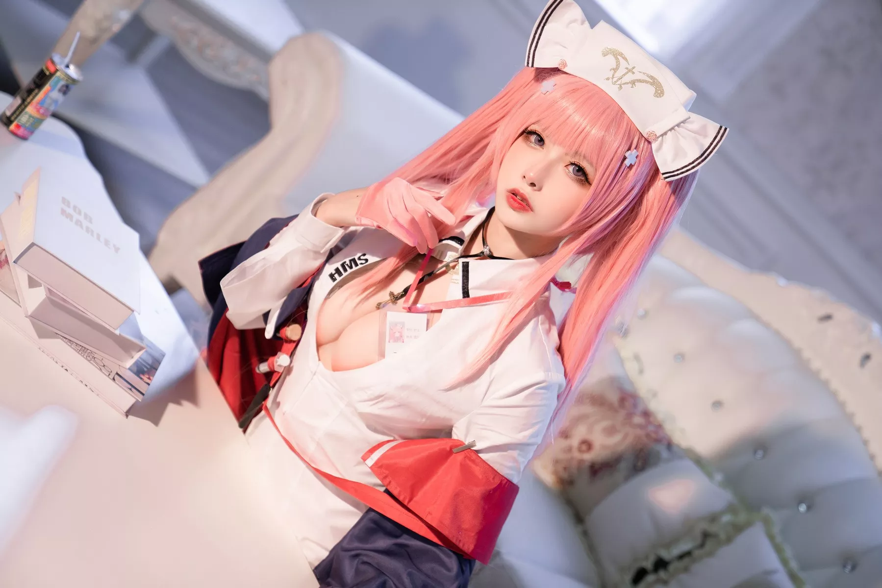 Lane) 女神 英仙座、真爱 Nurse Ver. 福报 (Azur 【Momo 葵葵】 ko Perseus Cosplay