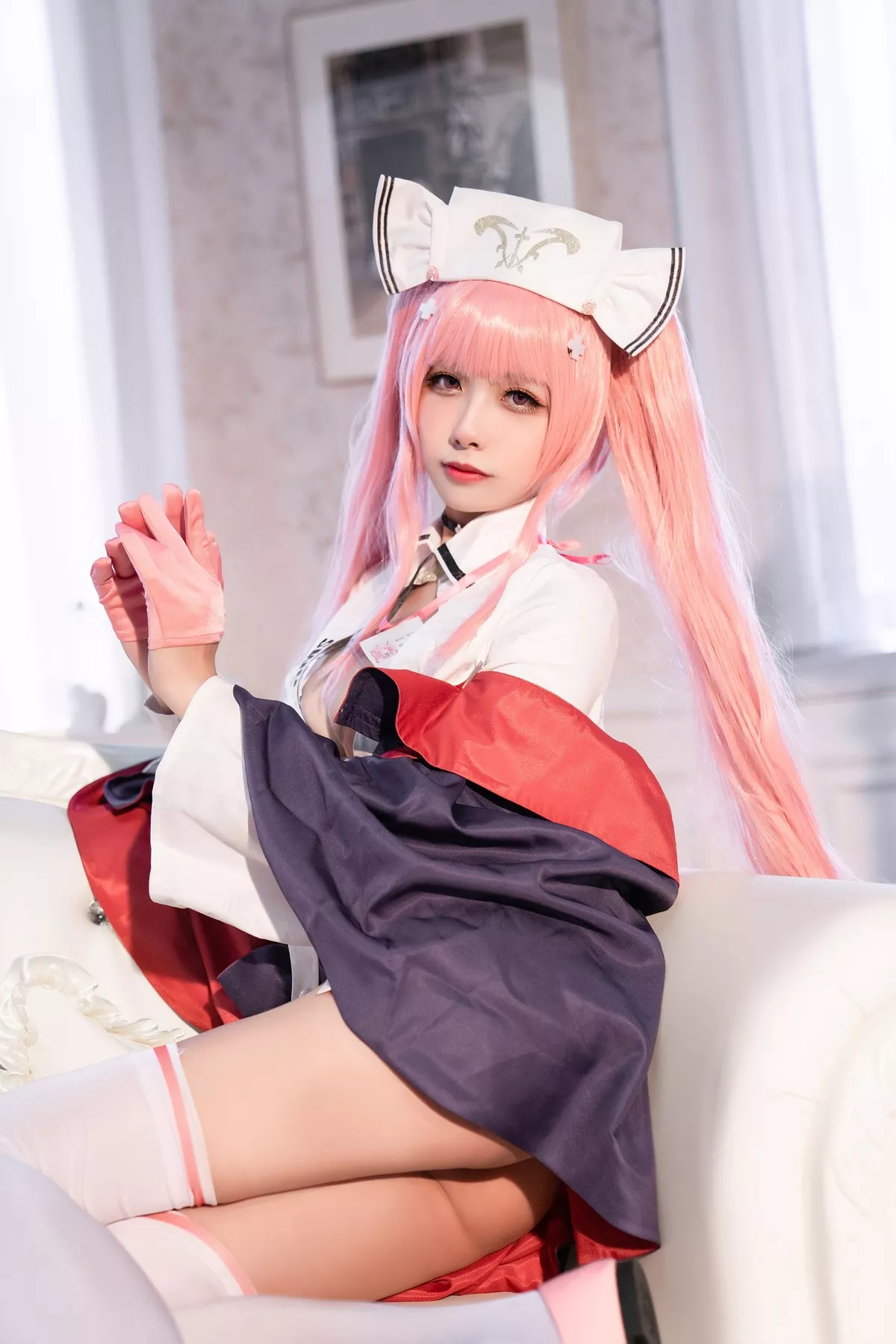 Lane) 女神 英仙座、真爱 Nurse Ver. 福报 (Azur 【Momo 葵葵】 ko Perseus Cosplay
