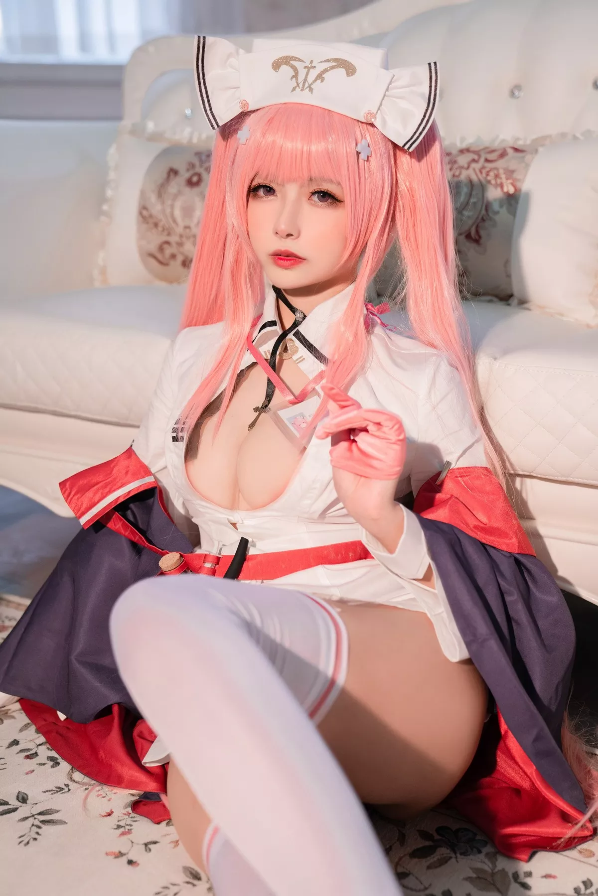 Lane) 女神 英仙座、真爱 Nurse Ver. 福报 (Azur 【Momo 葵葵】 ko Perseus Cosplay