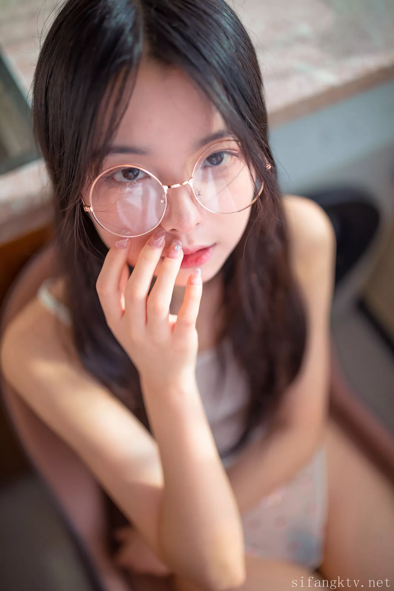 优秀摄影组图 《无色�瓤恪� 林书辞
