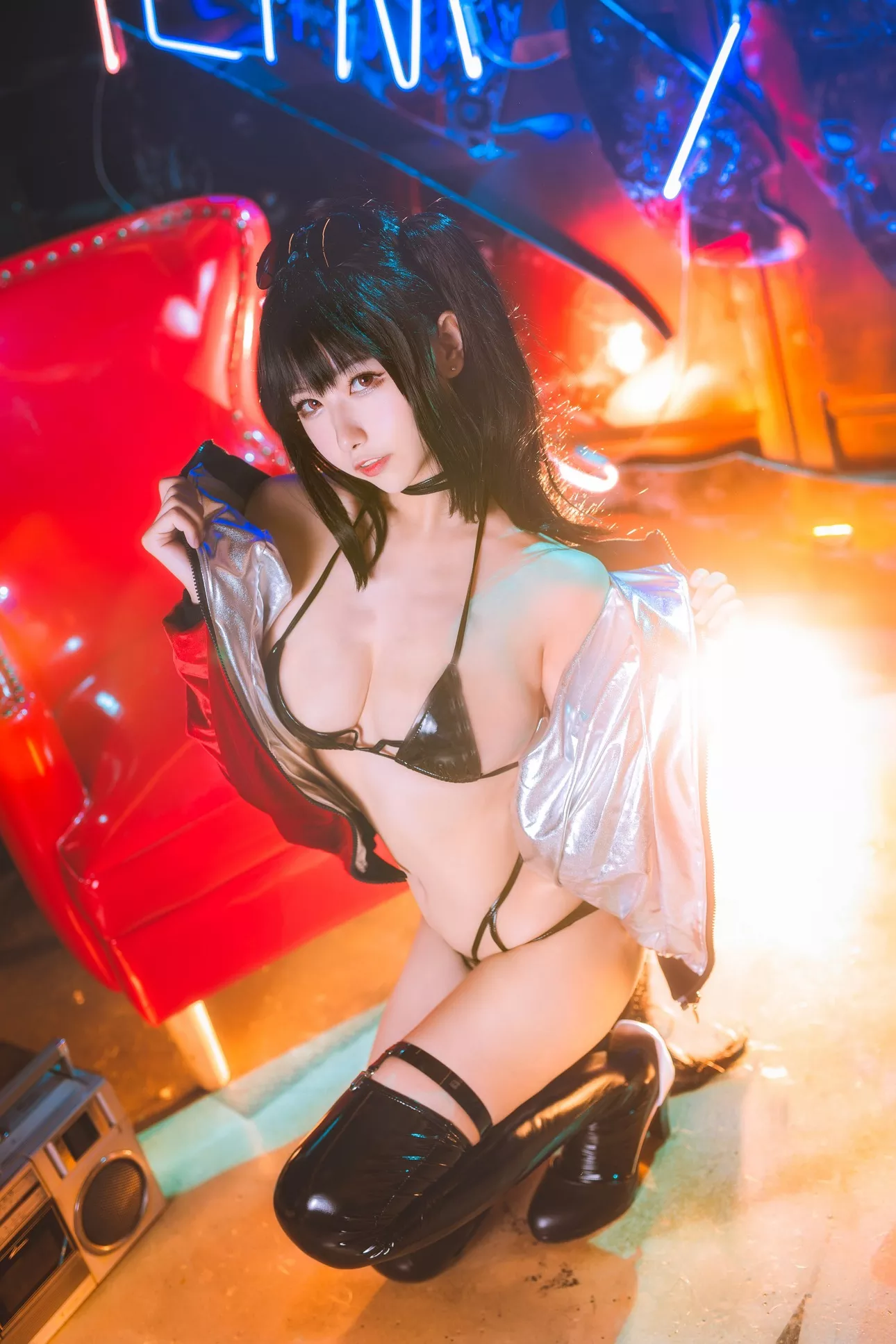 恶魔 ko 佳人 打歌服 碧蓝航线 葵葵】 Taihou 福报 Cosplay 【Momo