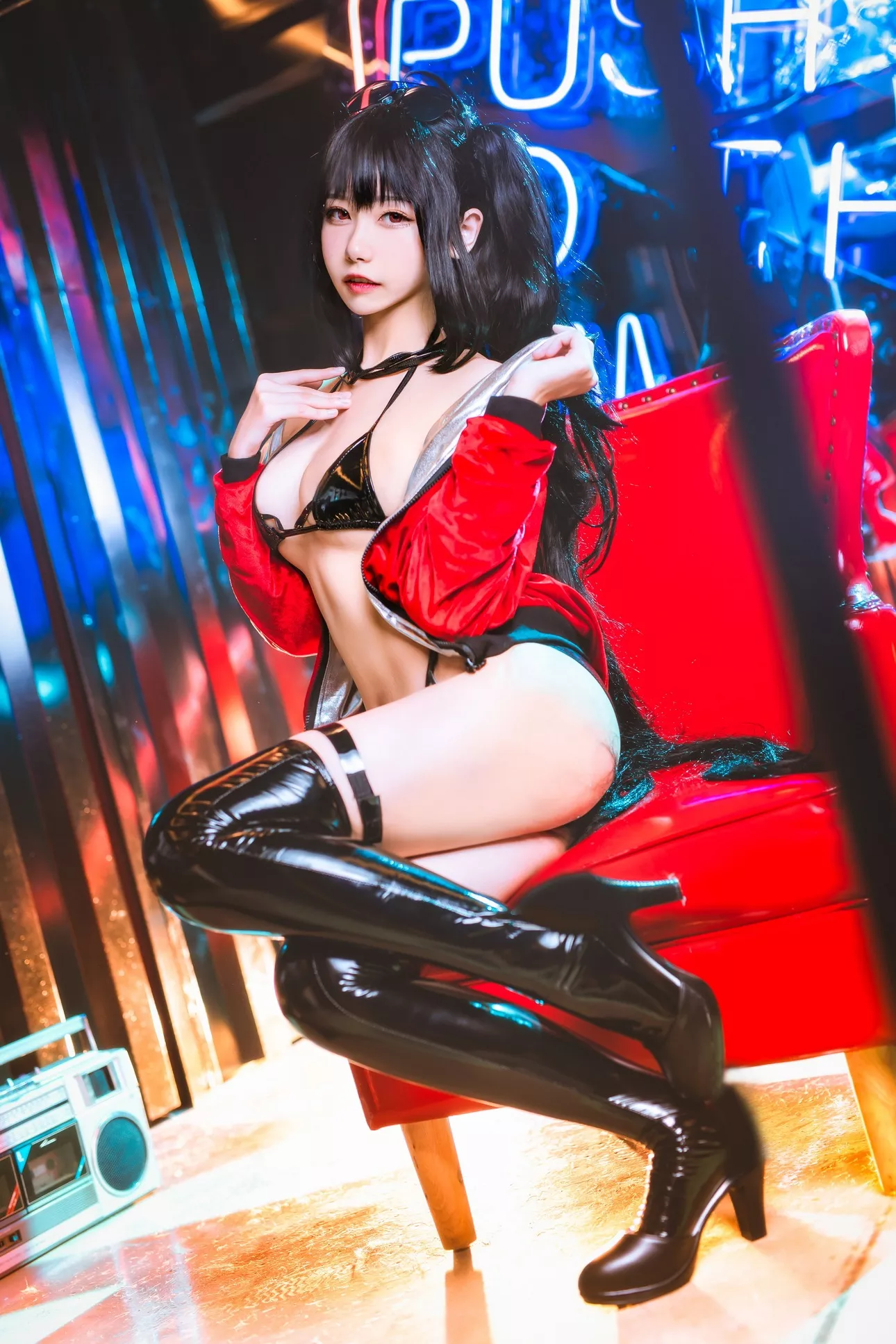 恶魔 ko 佳人 打歌服 碧蓝航线 葵葵】 Taihou 福报 Cosplay 【Momo