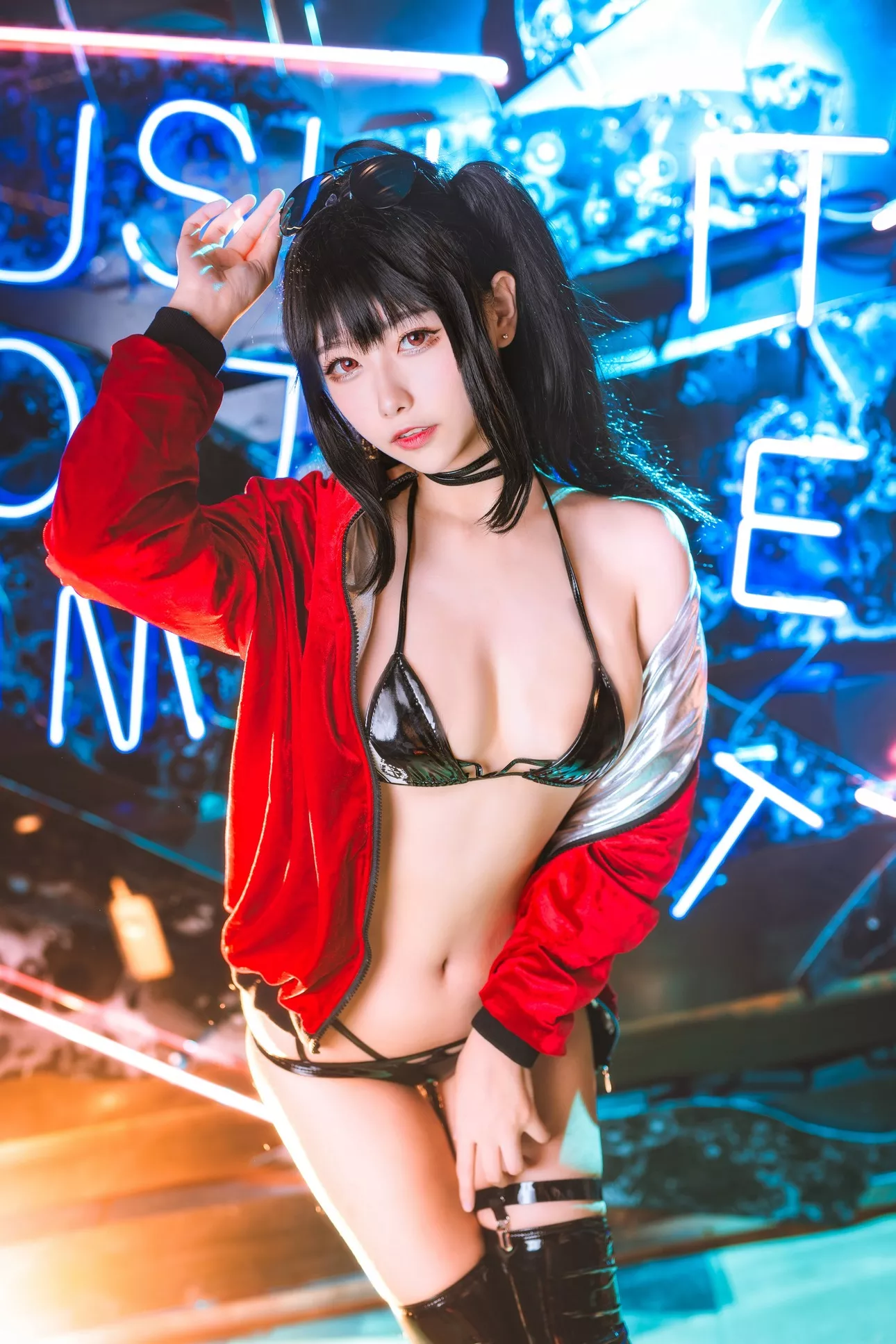 恶魔 ko 佳人 打歌服 碧蓝航线 葵葵】 Taihou 福报 Cosplay 【Momo