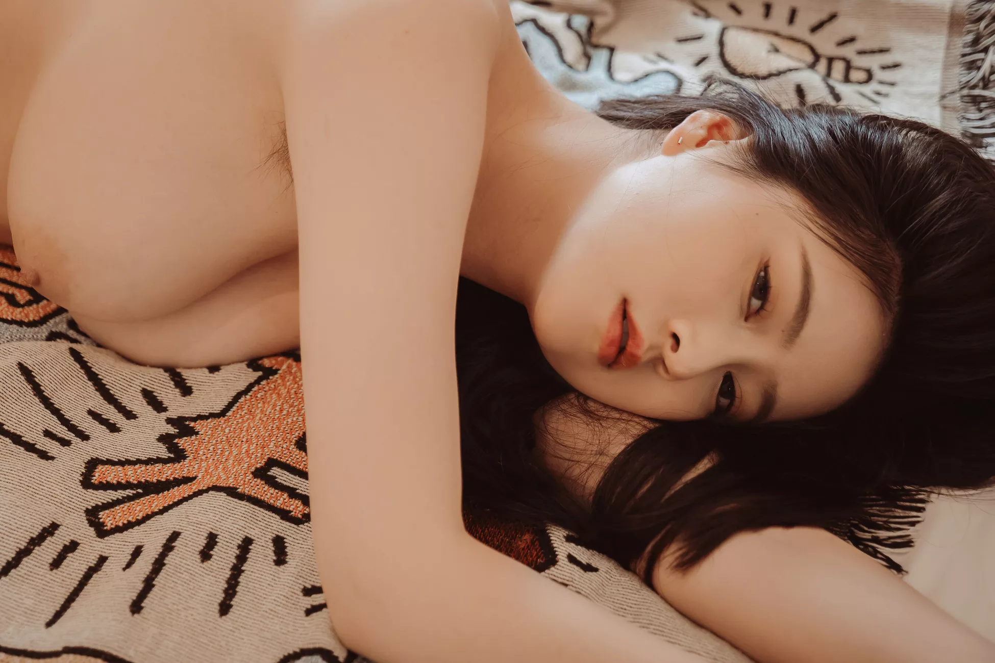 年年 高清图像美图 《雏菊》