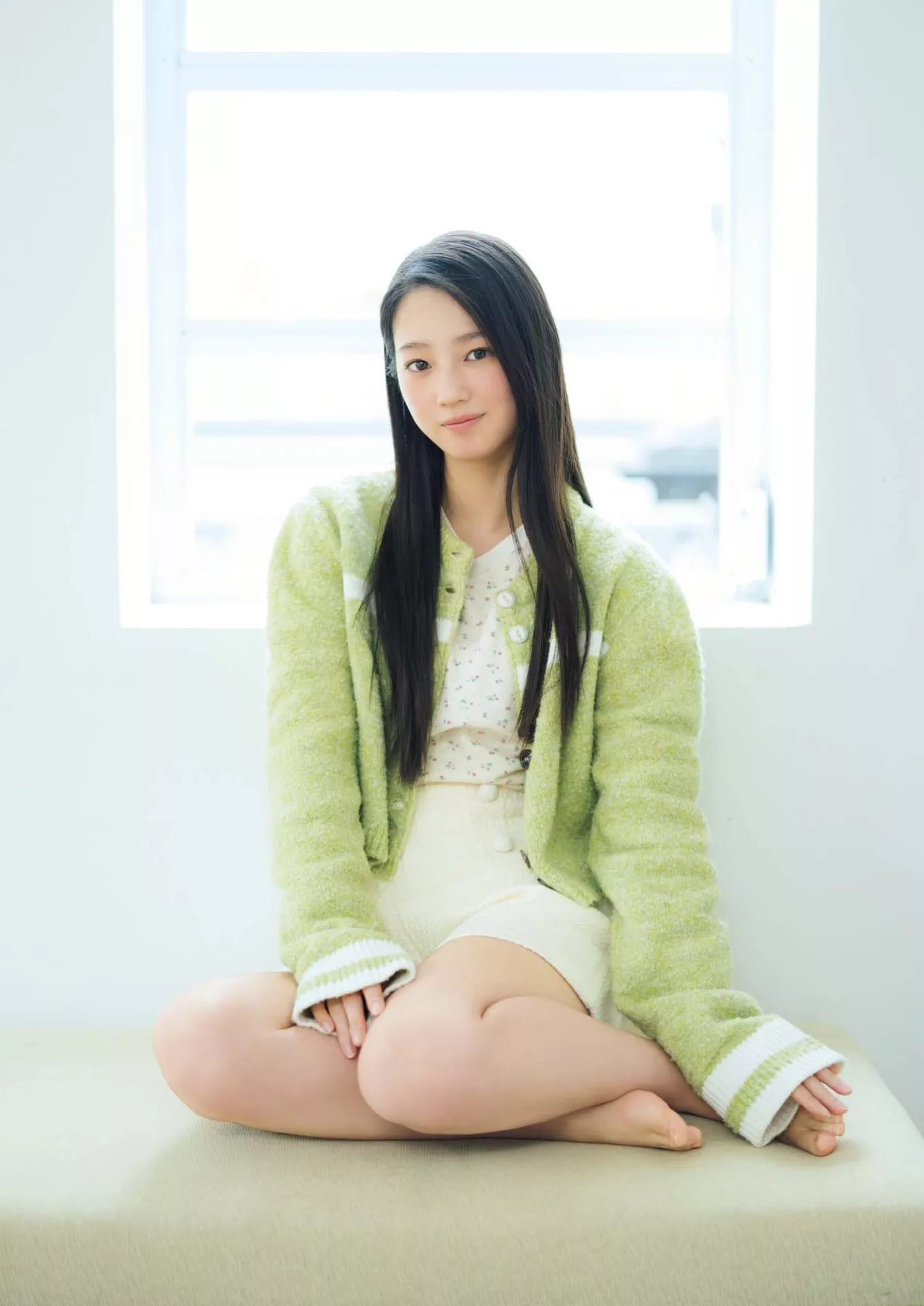 Spirits Comic 八木仁爱 吉本此那 2024 2024年11号) ( 早�DすずきBig Set.11