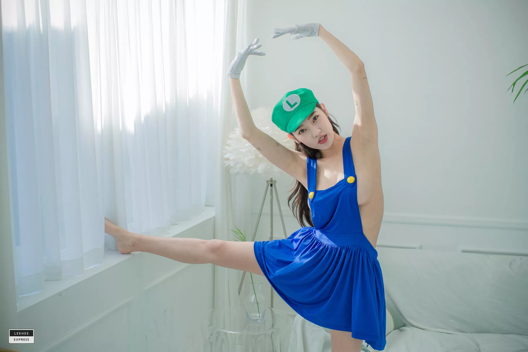 【LEEHEE 棒子 LEDG G.su 042A EXPRESS 丽人 B 全集修正 利熙快运】 写真