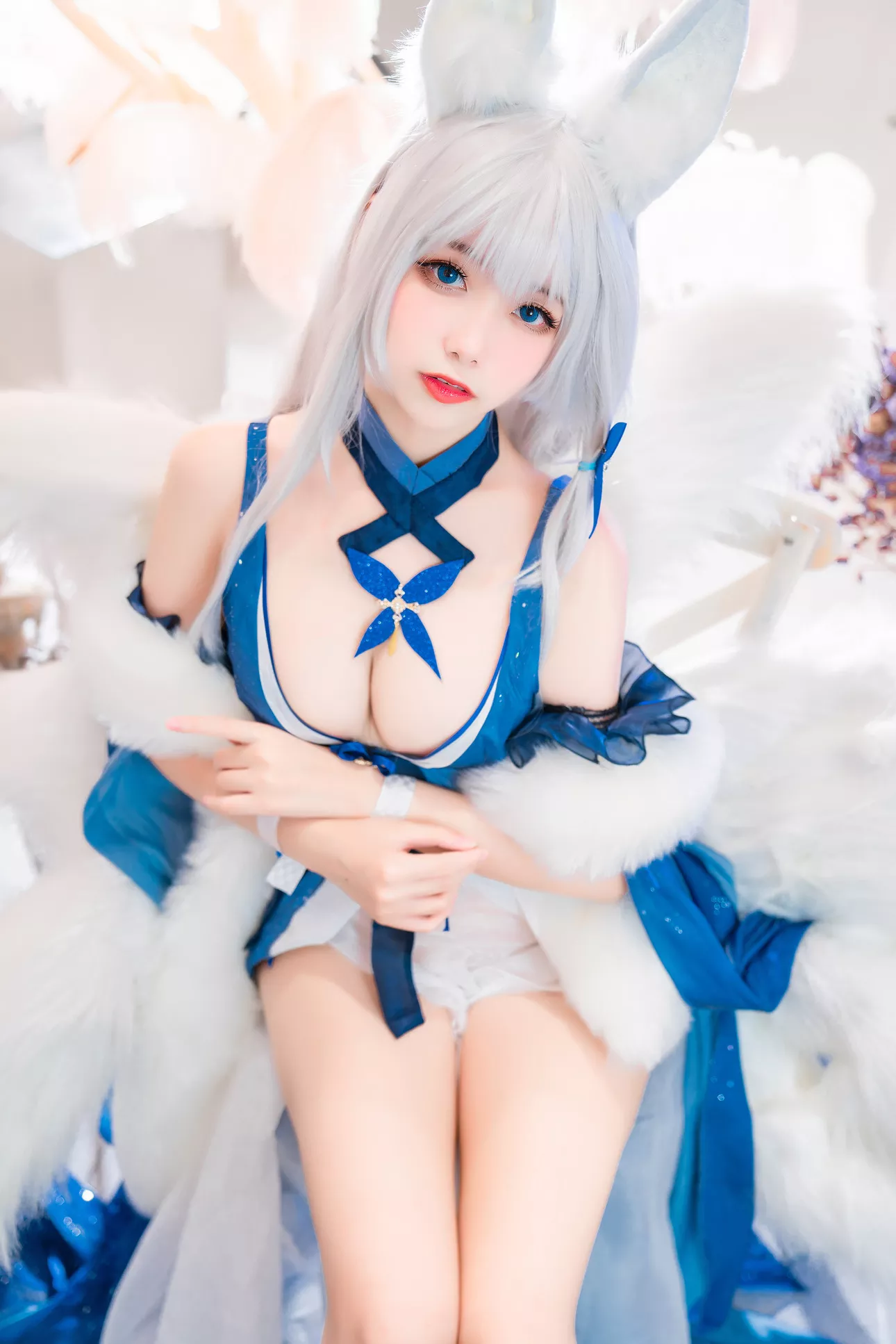 信浓 福利 �T Cosplay 美人 ko Shinano 【Momo 碧蓝航线 葵葵】