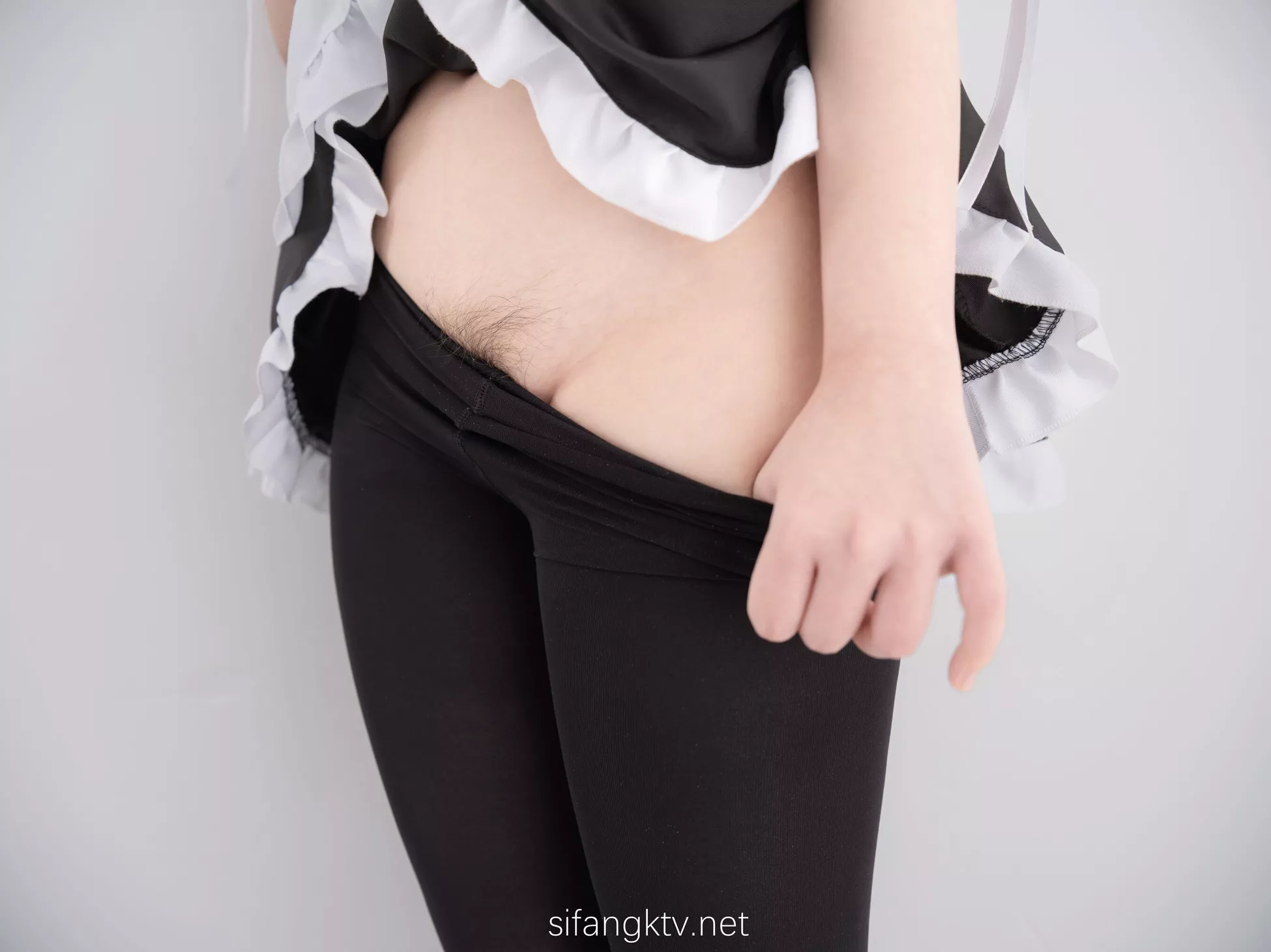 》 奶昔 《黑丝 超清艺术图图集 仆人
