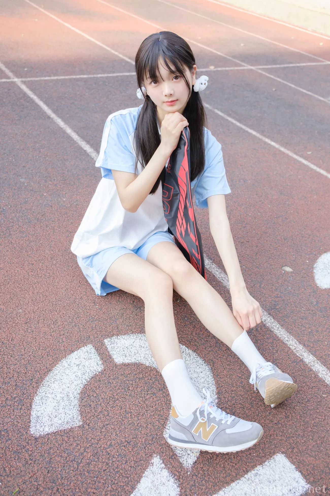 《锻炼服》 超清艺术图组图 赤西夜夜