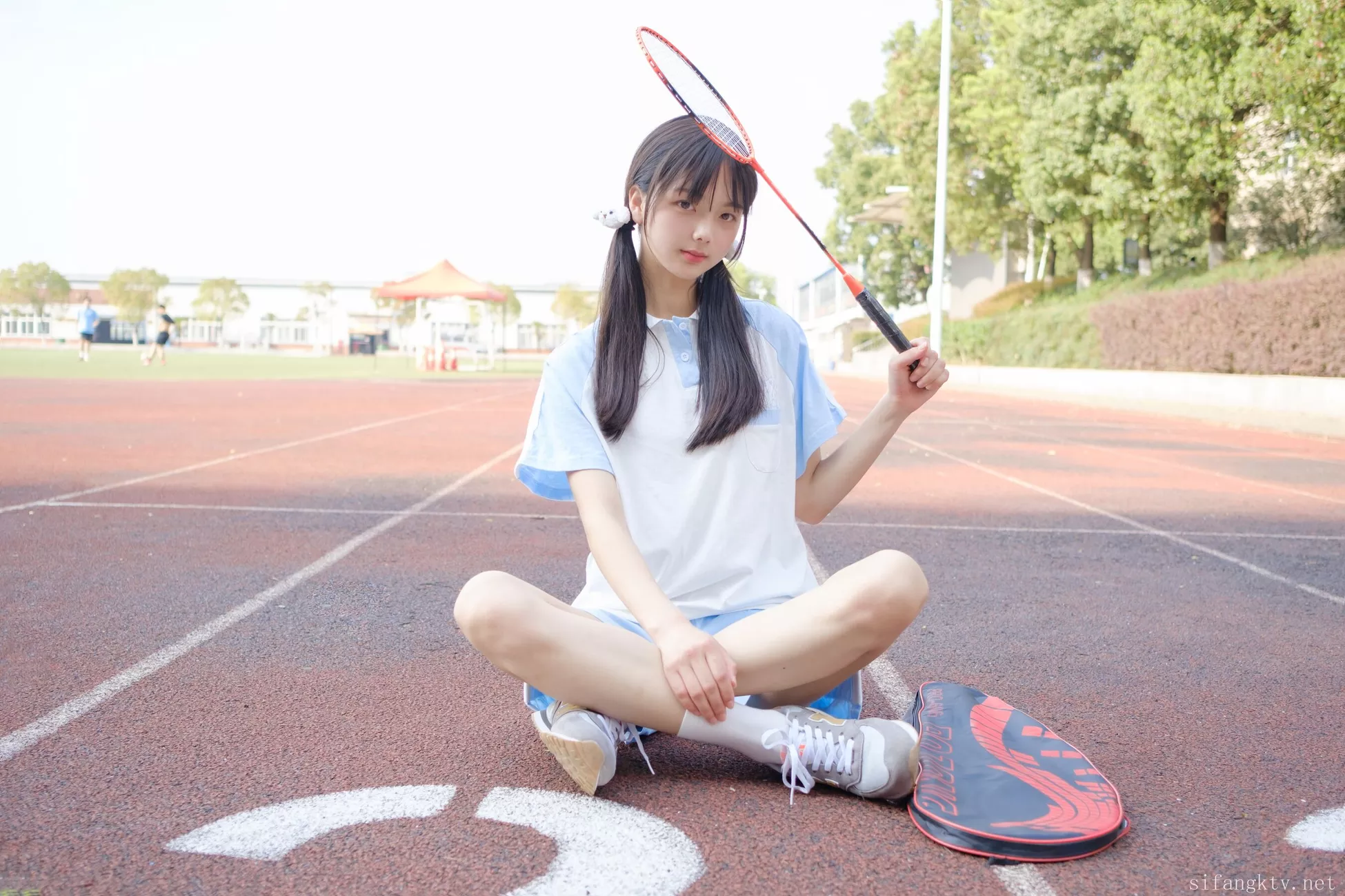 《锻炼服》 超清艺术图组图 赤西夜夜