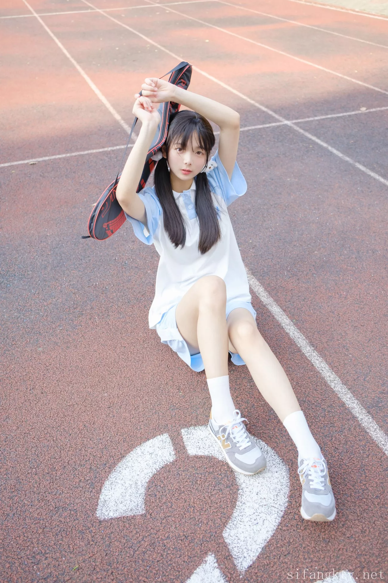 《锻炼服》 超清艺术图组图 赤西夜夜