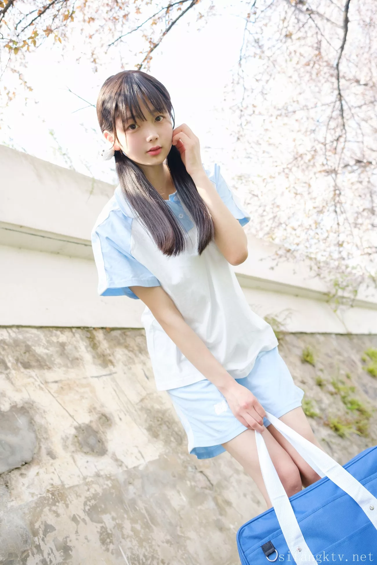 《锻炼服》 超清艺术图组图 赤西夜夜
