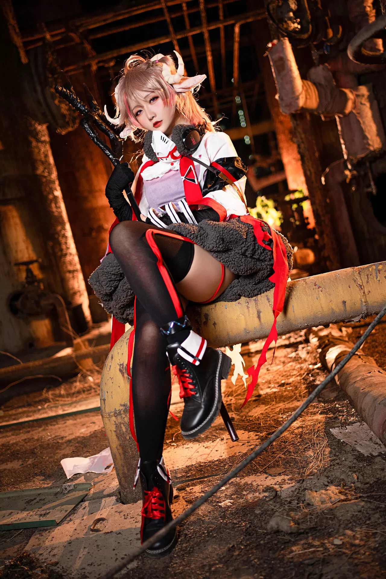 【Hoshilily 尤物 Cosplay 星之迟迟】 福利 Arknights Eyjafjalla
