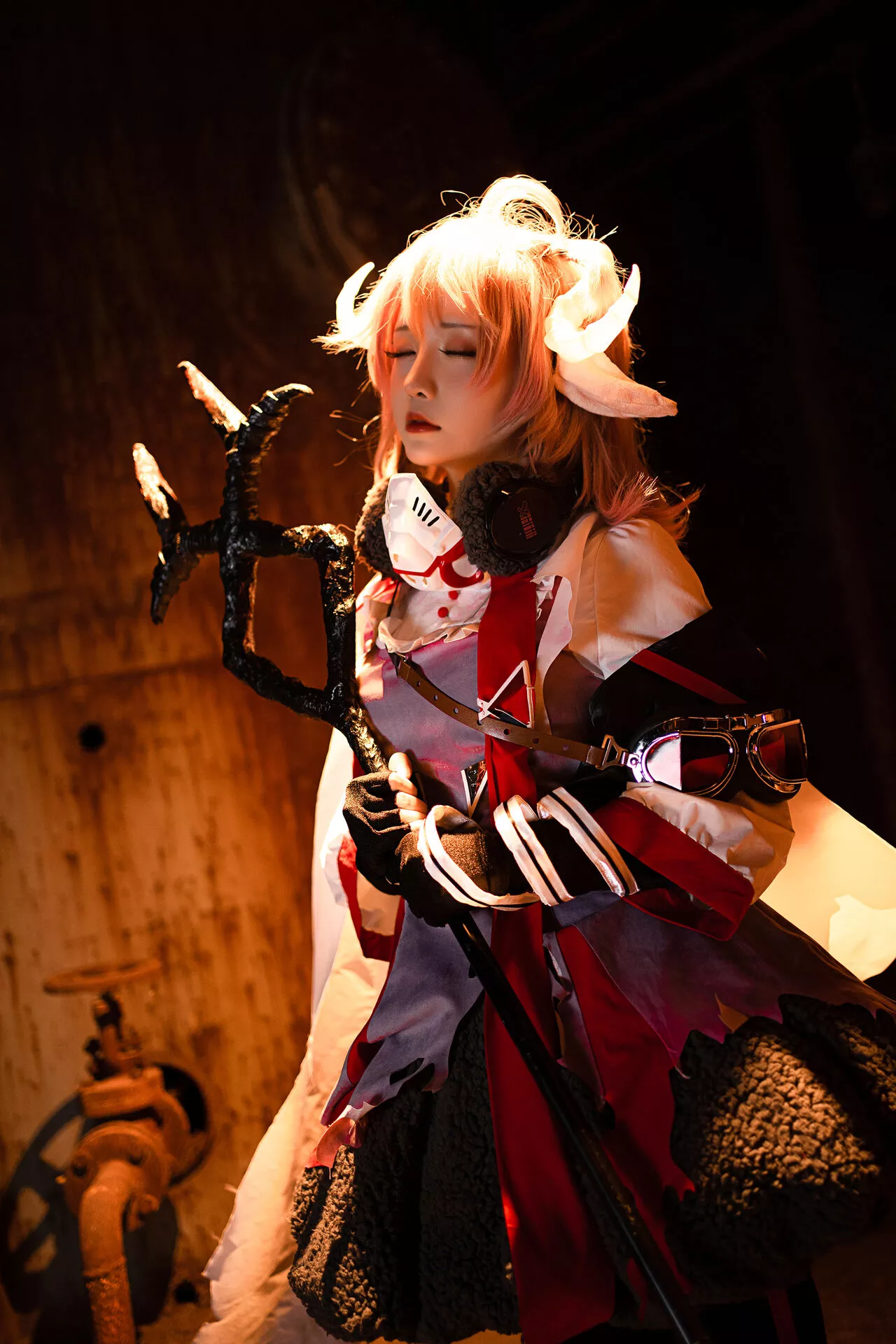 【Hoshilily 尤物 Cosplay 星之迟迟】 福利 Arknights Eyjafjalla