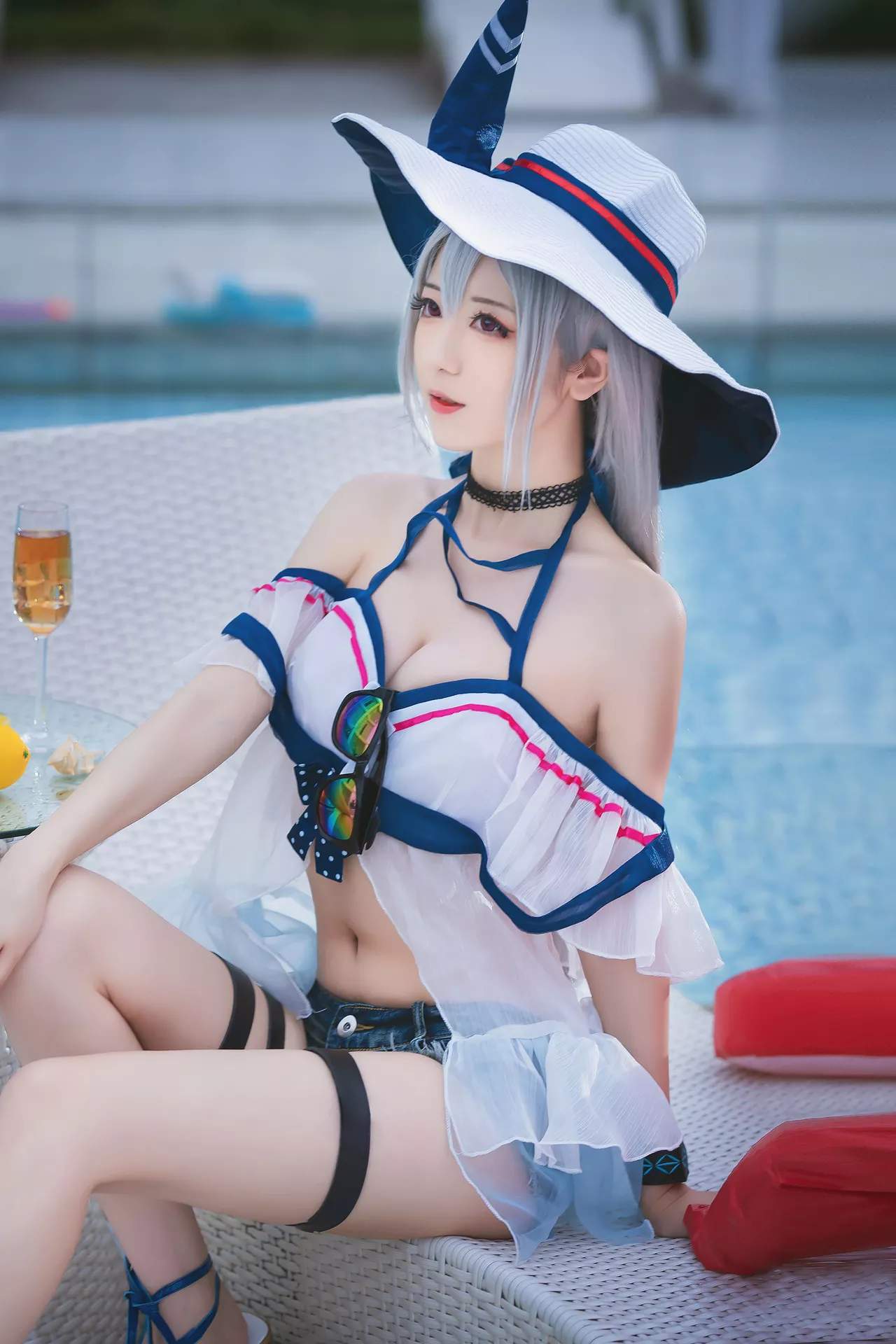 Arknights Cosplay ＝ Skadi 【弥音音】 福报 女神