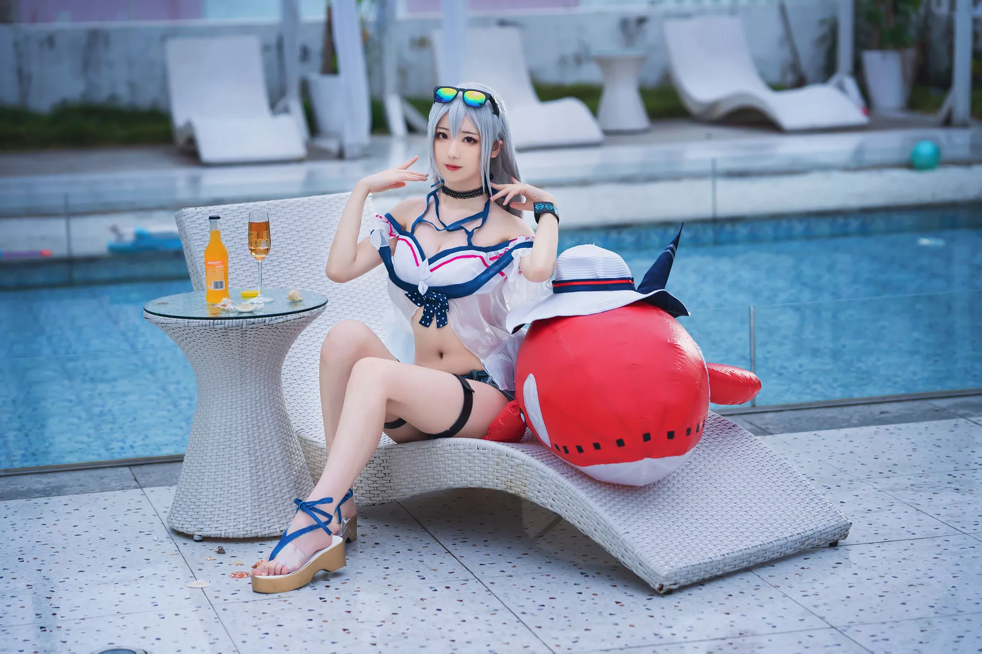 Arknights Cosplay ＝ Skadi 【弥音音】 福报 女神