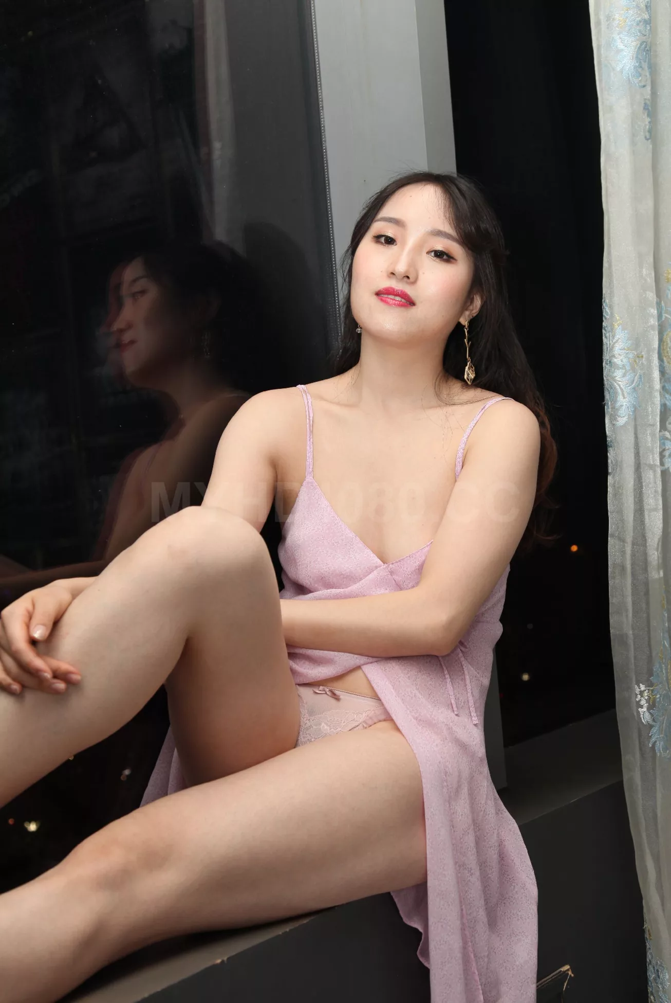 国模 国模 组图 大尺码 含香 私拍 人体 人体