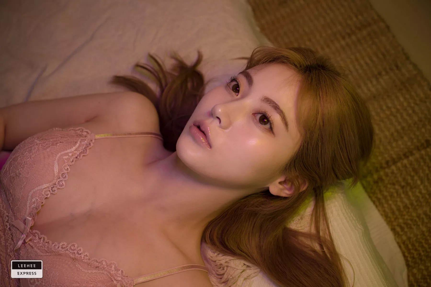 南韩 仙女 利熙快运】 024A EXPRESS LEDG Jeong 艺术图 Ah【LEEHEE 全集修正
