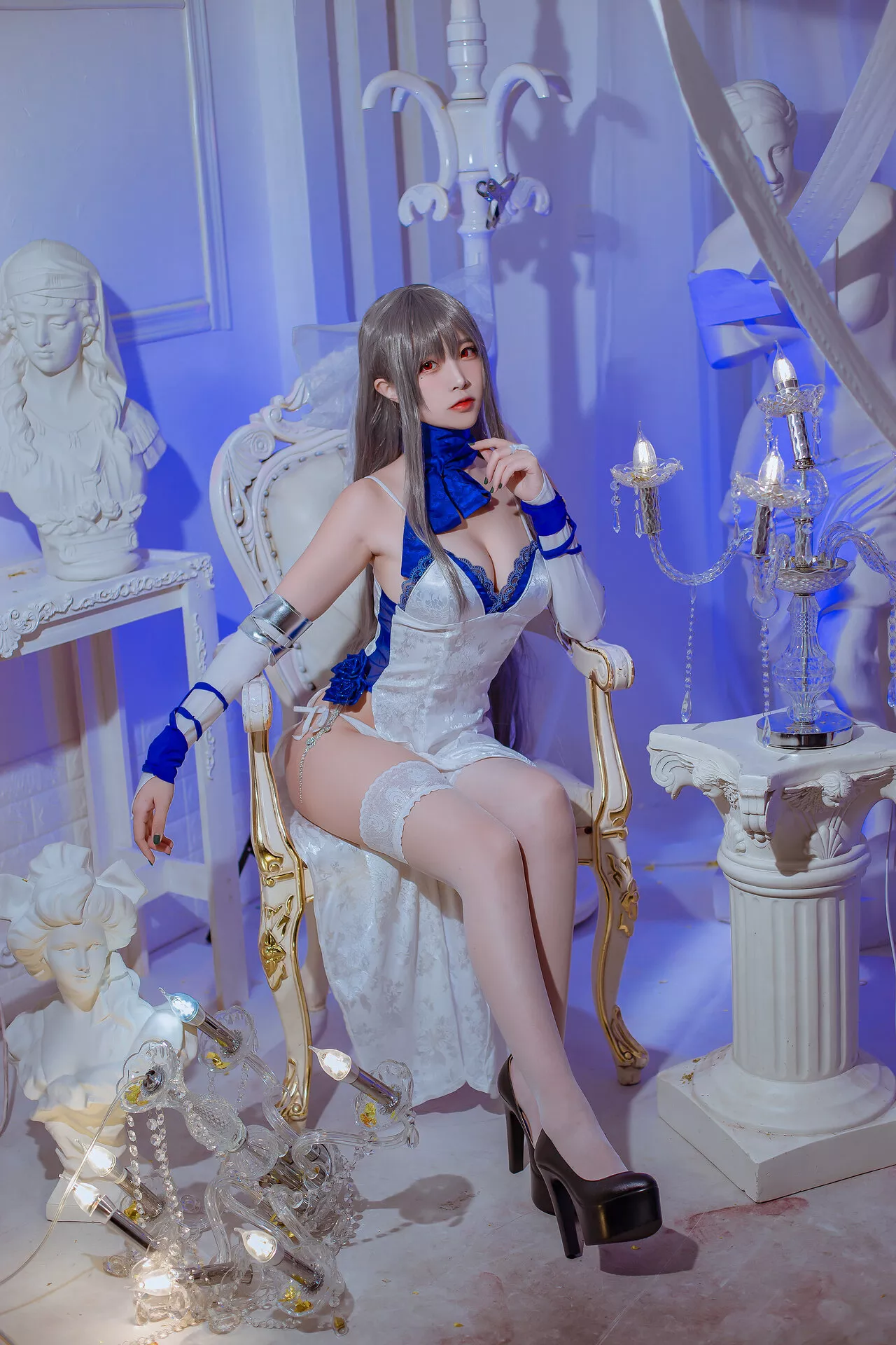 福利 Louis Cosplay Saint 路易九世 【二佐 Nisa】 美人