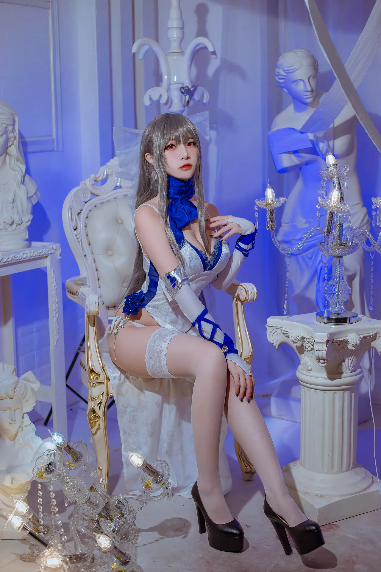 福利 Louis Cosplay Saint 路易九世 【二佐 Nisa】 美人