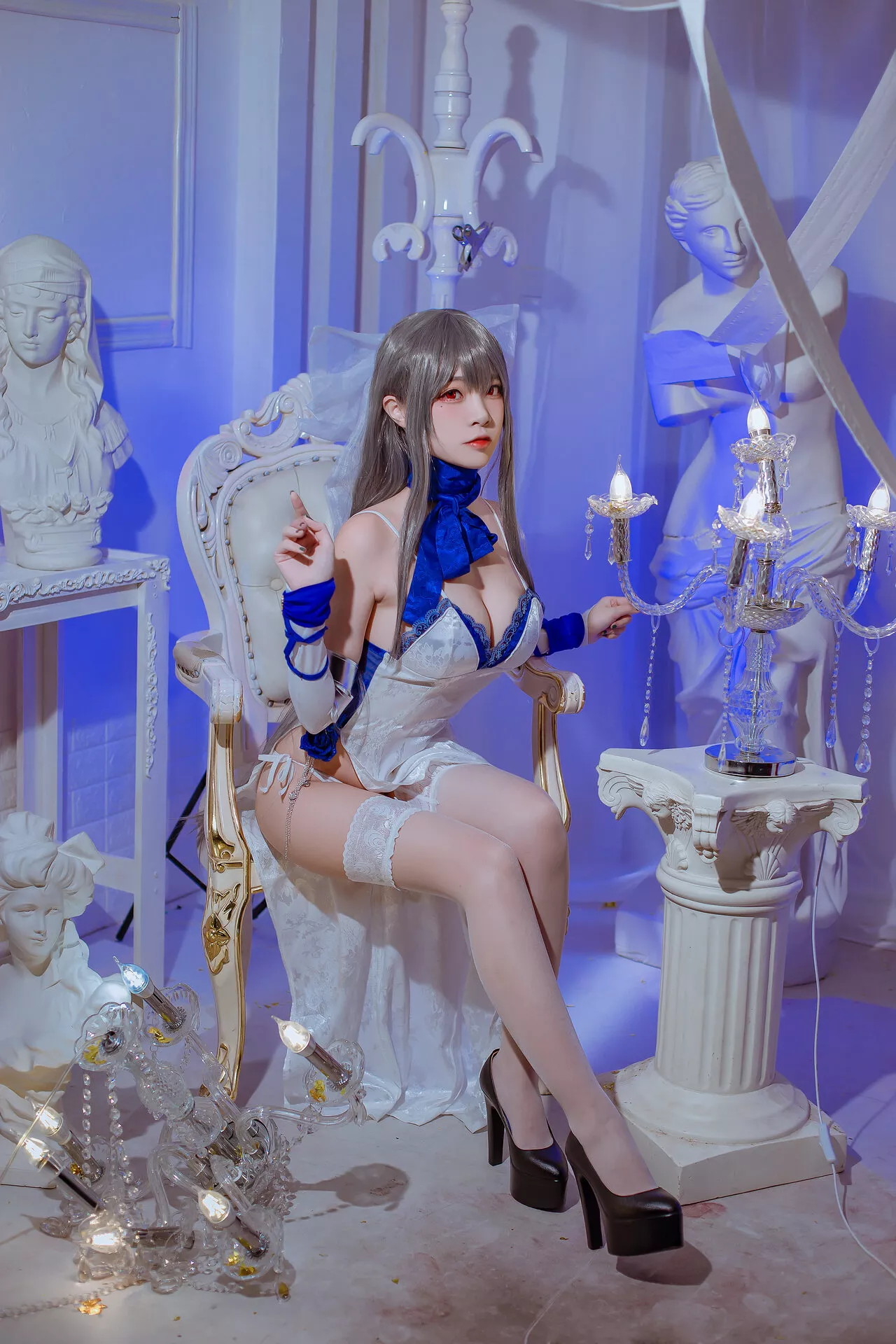 福利 Louis Cosplay Saint 路易九世 【二佐 Nisa】 美人