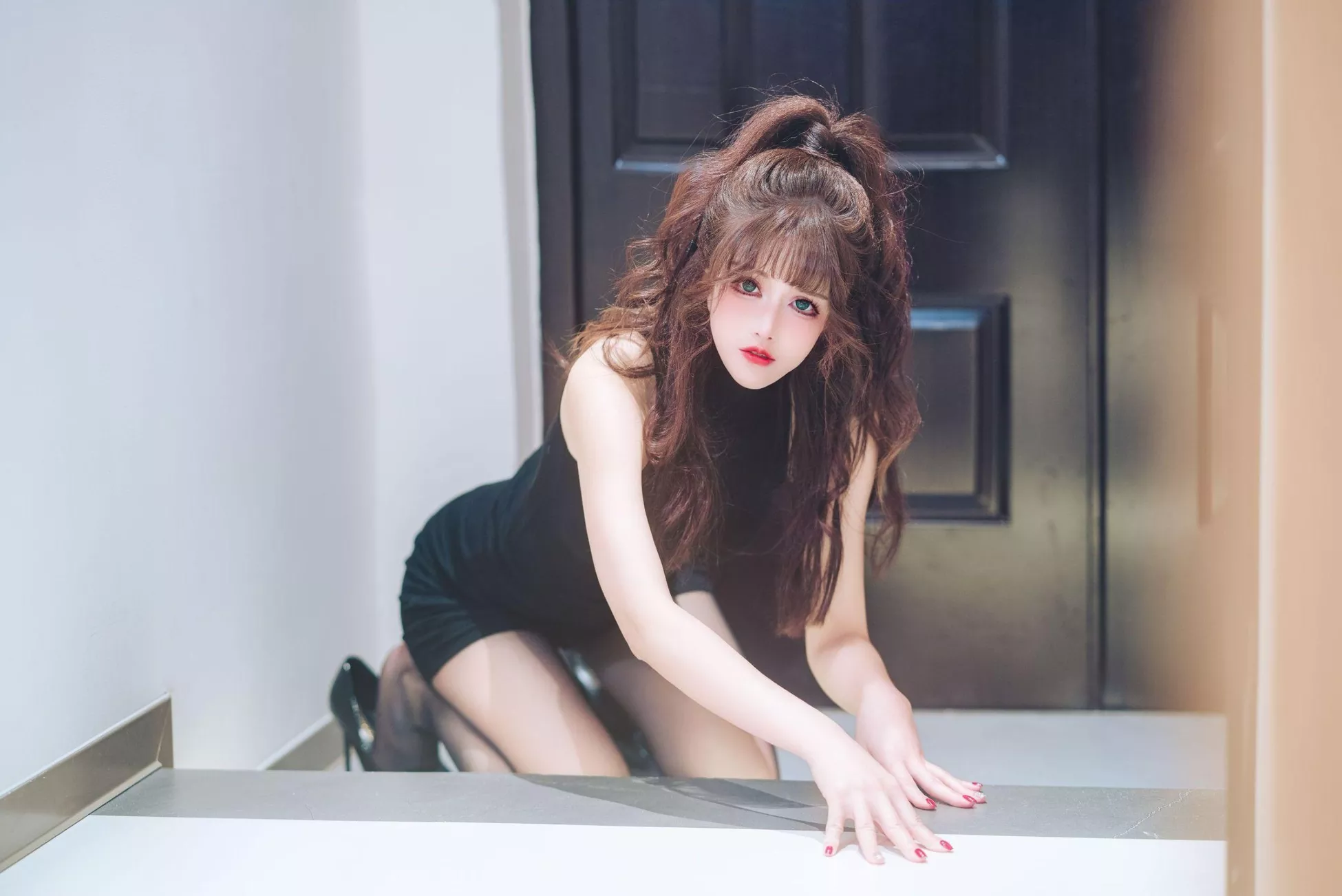 《网贷丫头救赎（牧化）》 优质写真摄影 鹿八岁