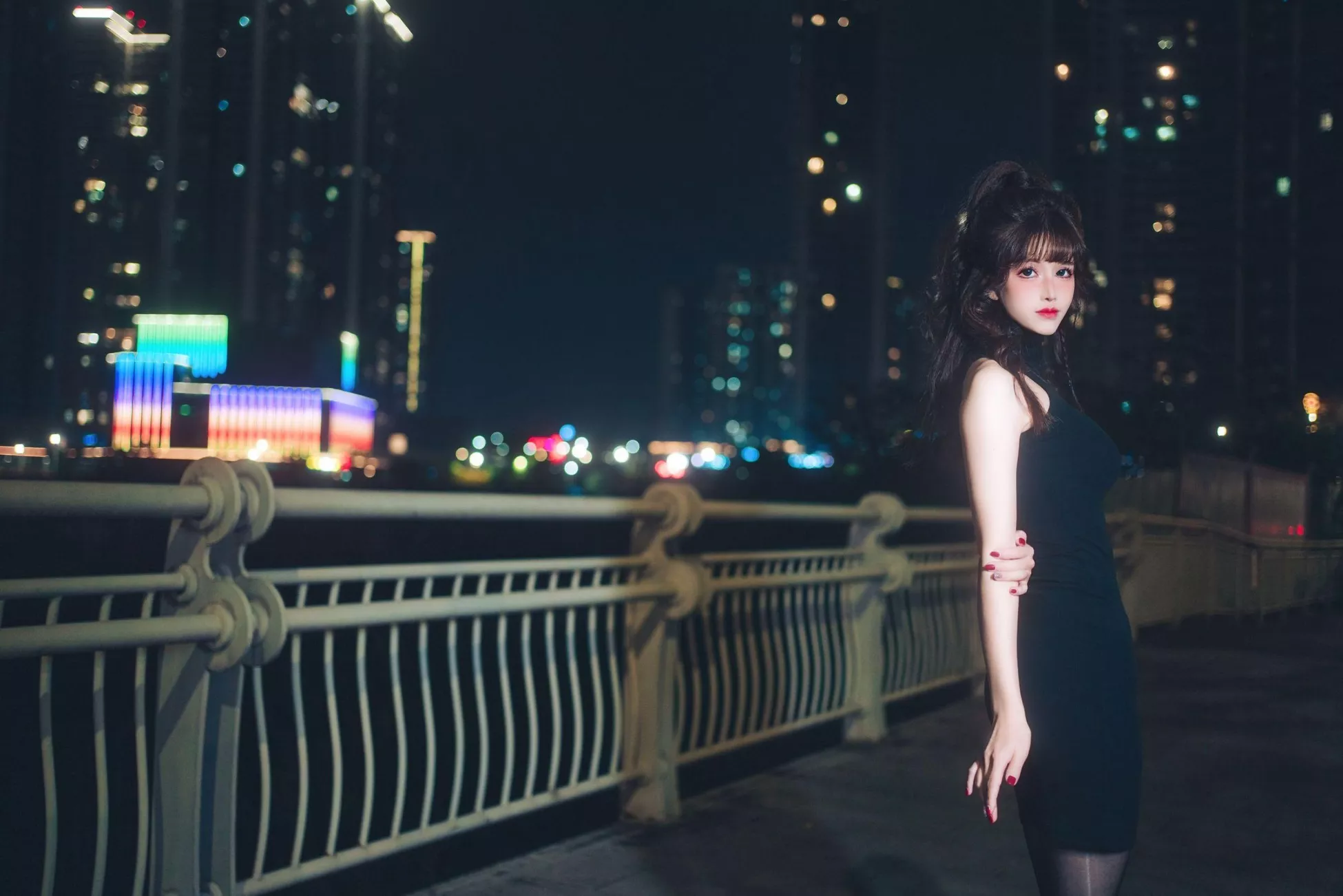 《网贷丫头救赎（牧化）》 优质写真摄影 鹿八岁