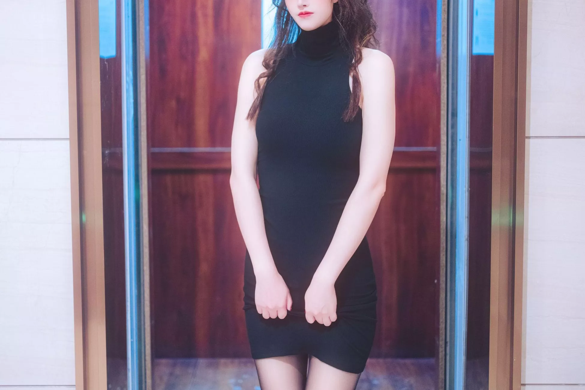 《网贷丫头救赎（牧化）》 优质写真摄影 鹿八岁