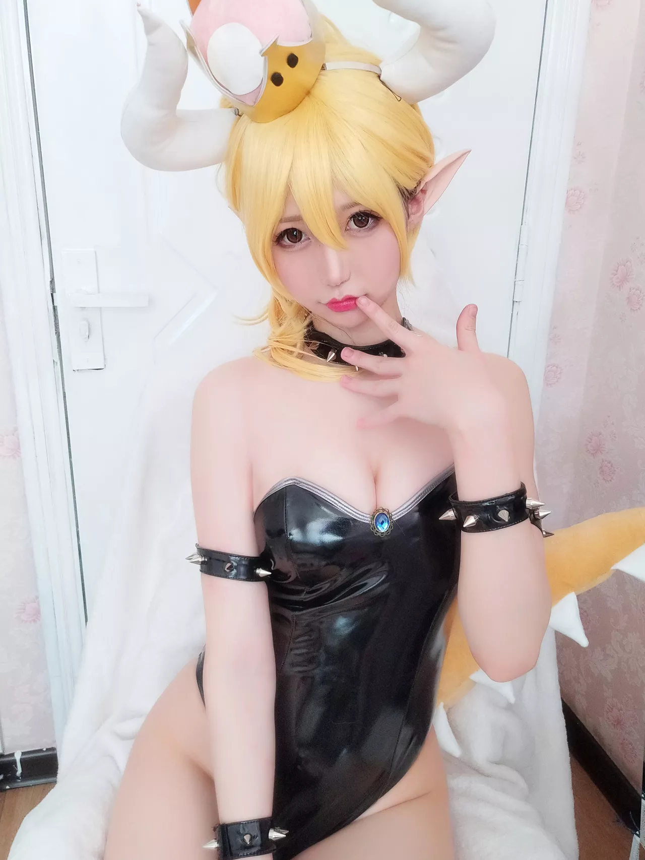 4月に初投稿、4月もよろしくお��いします! 福报 【魔物喵】 美女 Cosplay