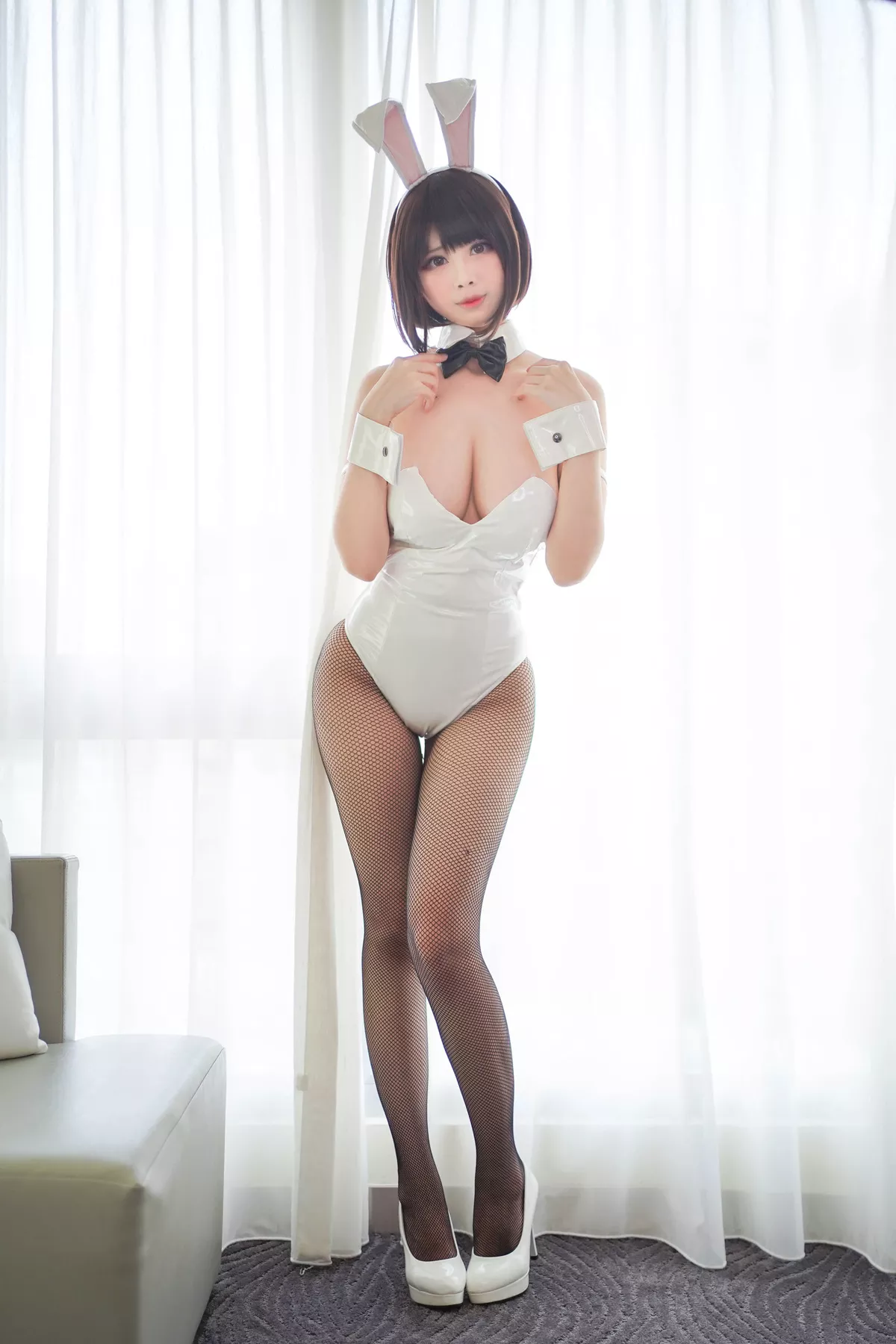 福利 White Kato 美人 【KaYa萱】 Bunny Cosplay Megumi