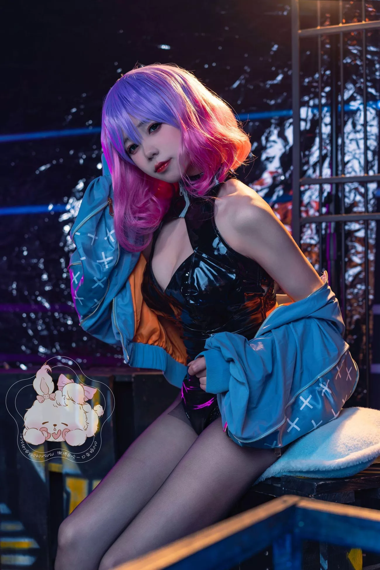 Girl 小兔 咬人小 《Mask Luna》 高质写真摄影