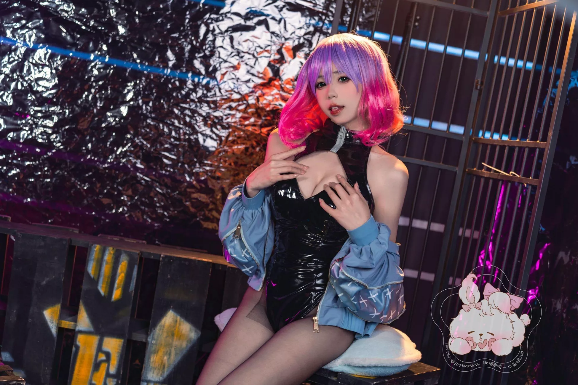 Girl 小兔 咬人小 《Mask Luna》 高质写真摄影