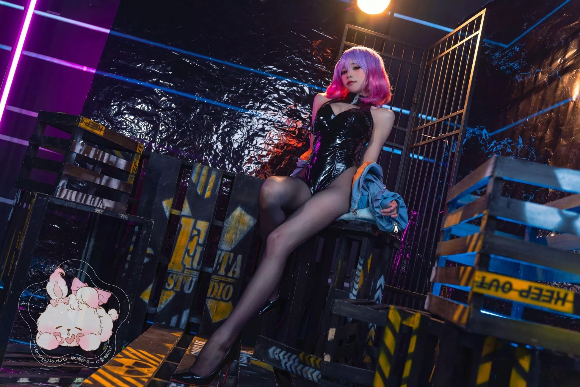 Girl 小兔 咬人小 《Mask Luna》 高质写真摄影