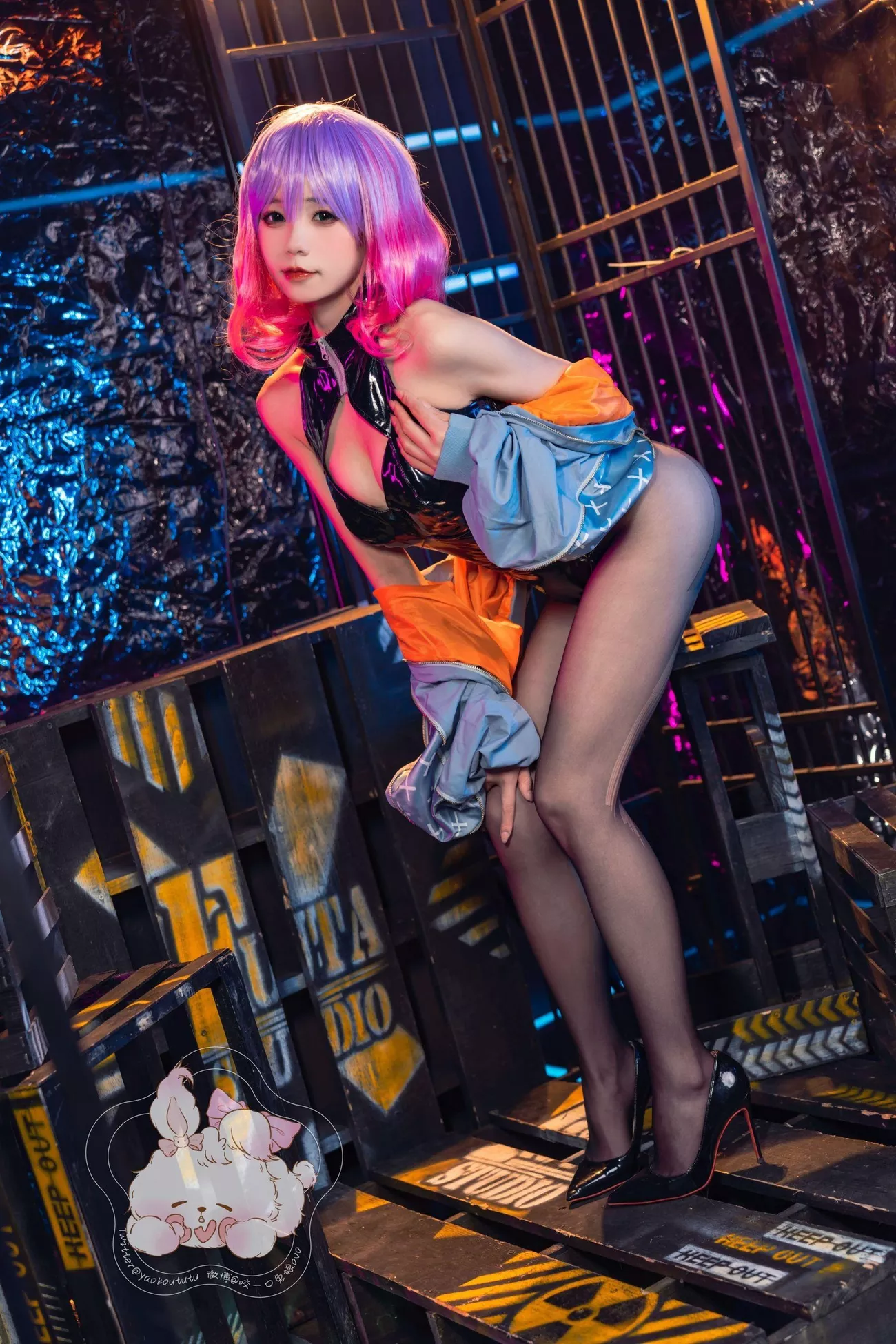 Girl 小兔 咬人小 《Mask Luna》 高质写真摄影