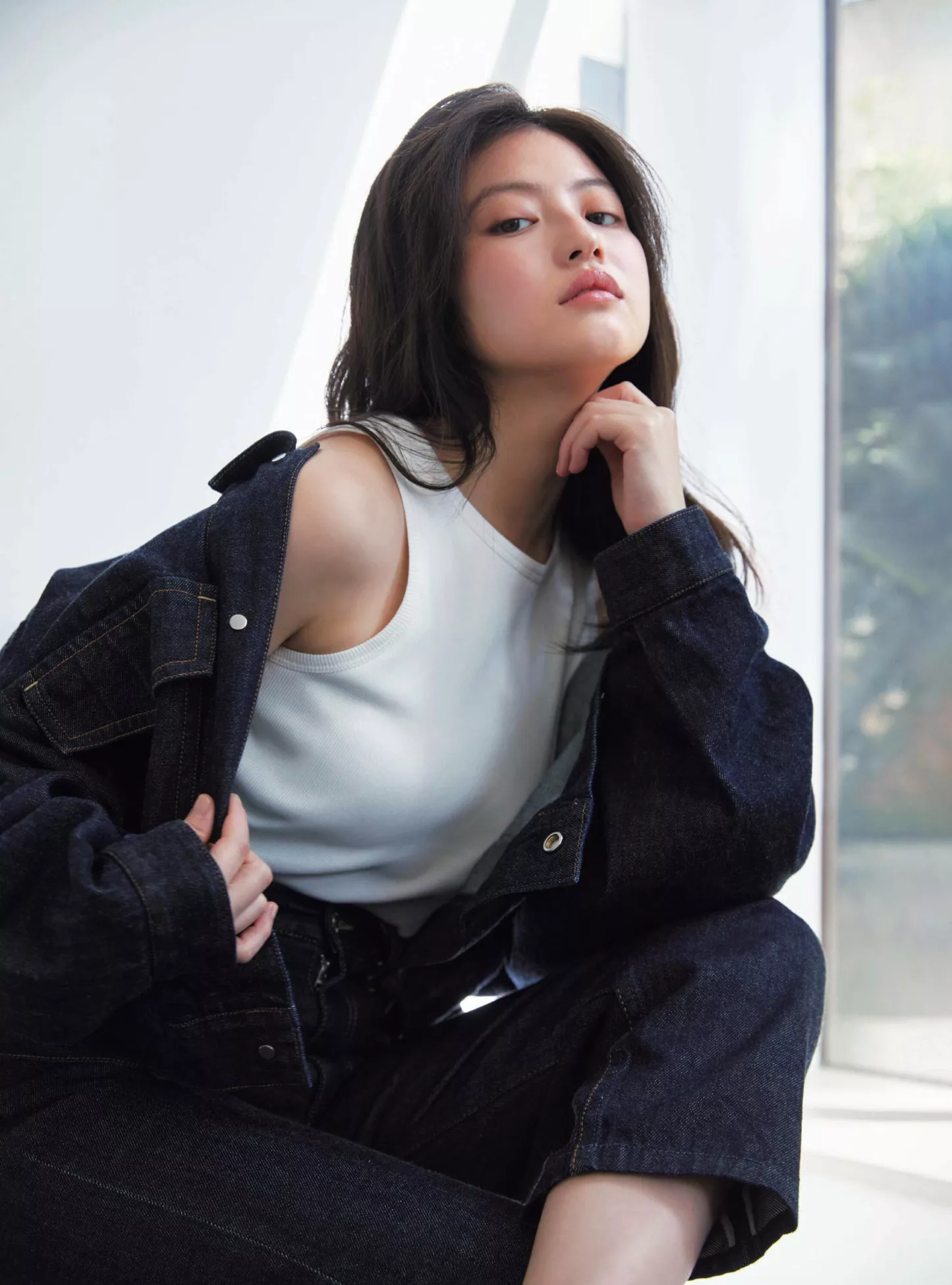 ) 会员中幅 FRIDAY 写真 ( 尤物 今田美�@ Mio Imada 日本