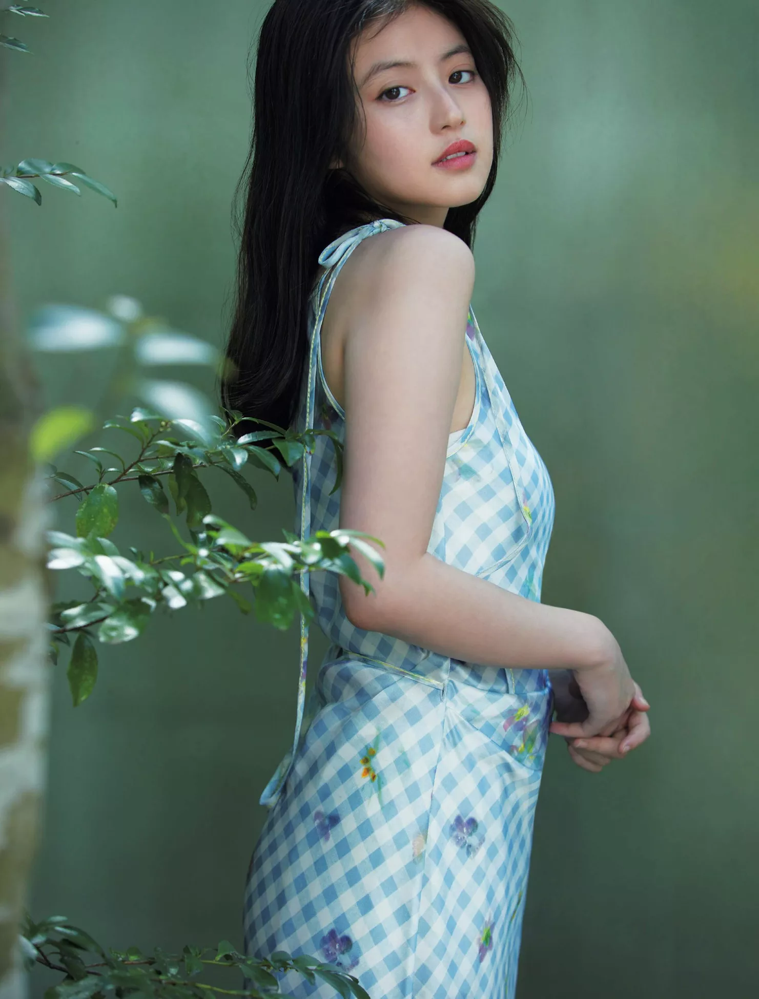 ) 会员中幅 FRIDAY 写真 ( 尤物 今田美�@ Mio Imada 日本