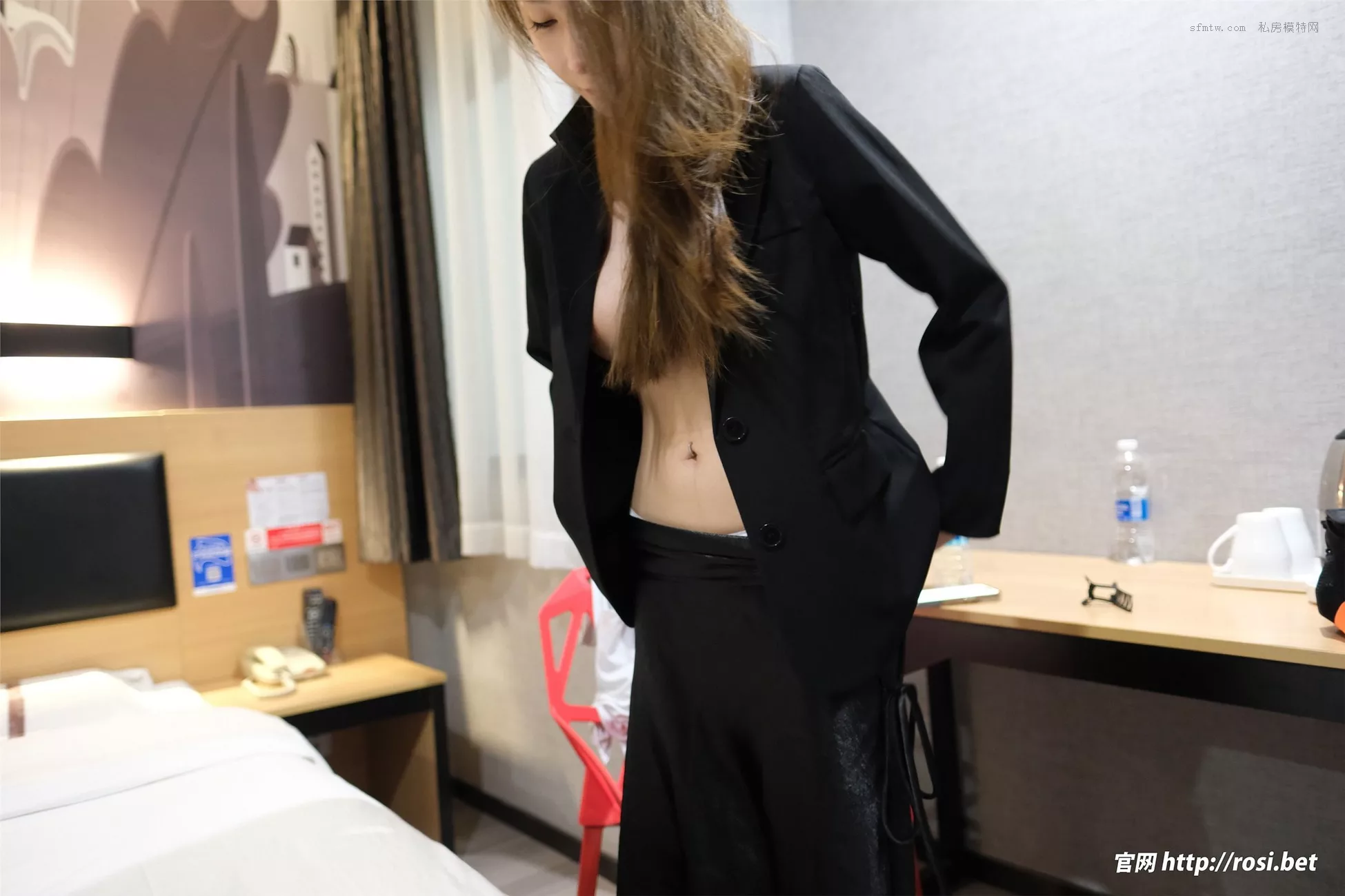 【ROSI 肉丝真空学生艺术图】 Vol.4645