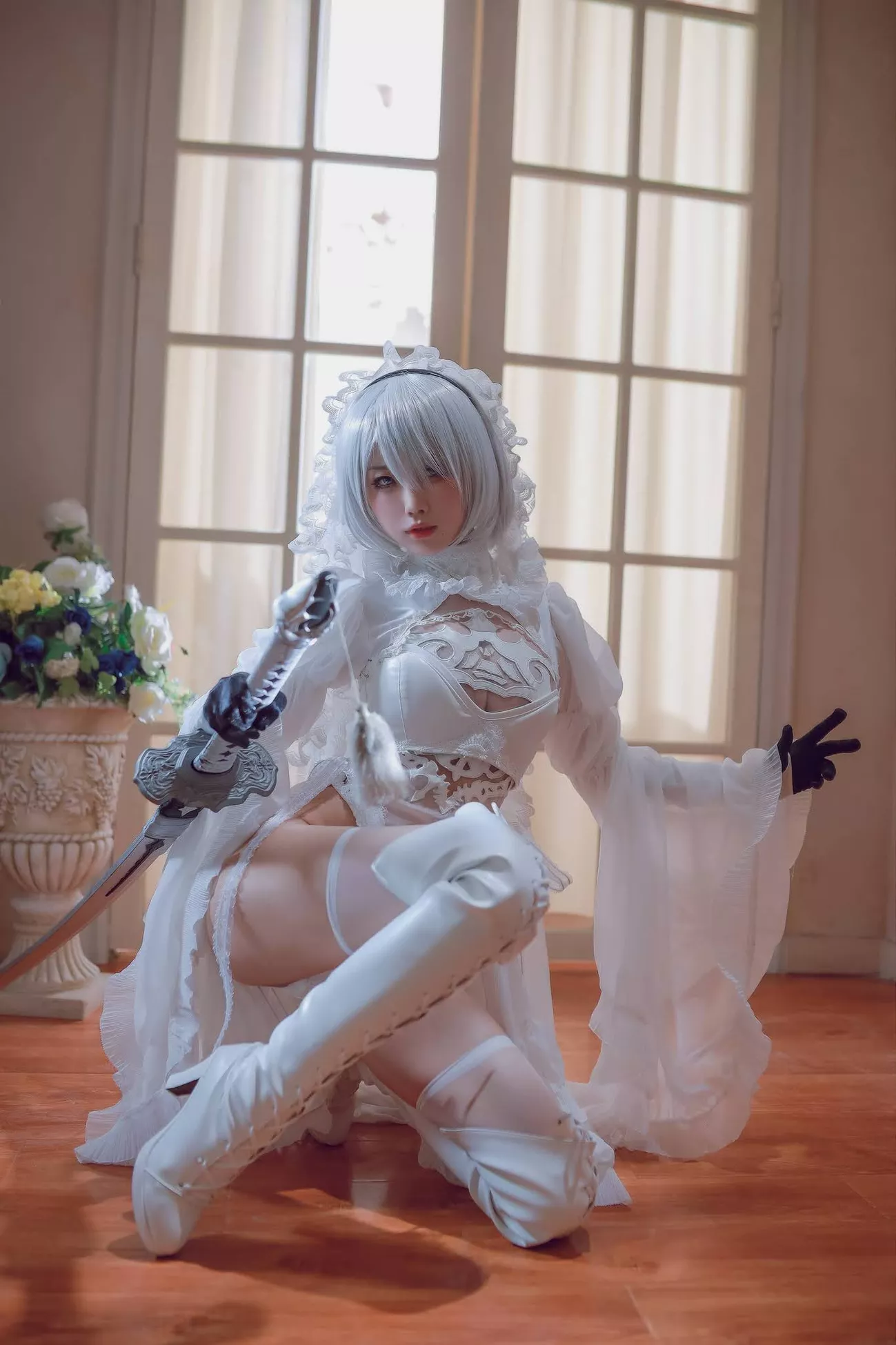 Version cos 福利 私拍 2B 【水淼 NieR_Automata 女神 player White Cosplay Aqua】 福利