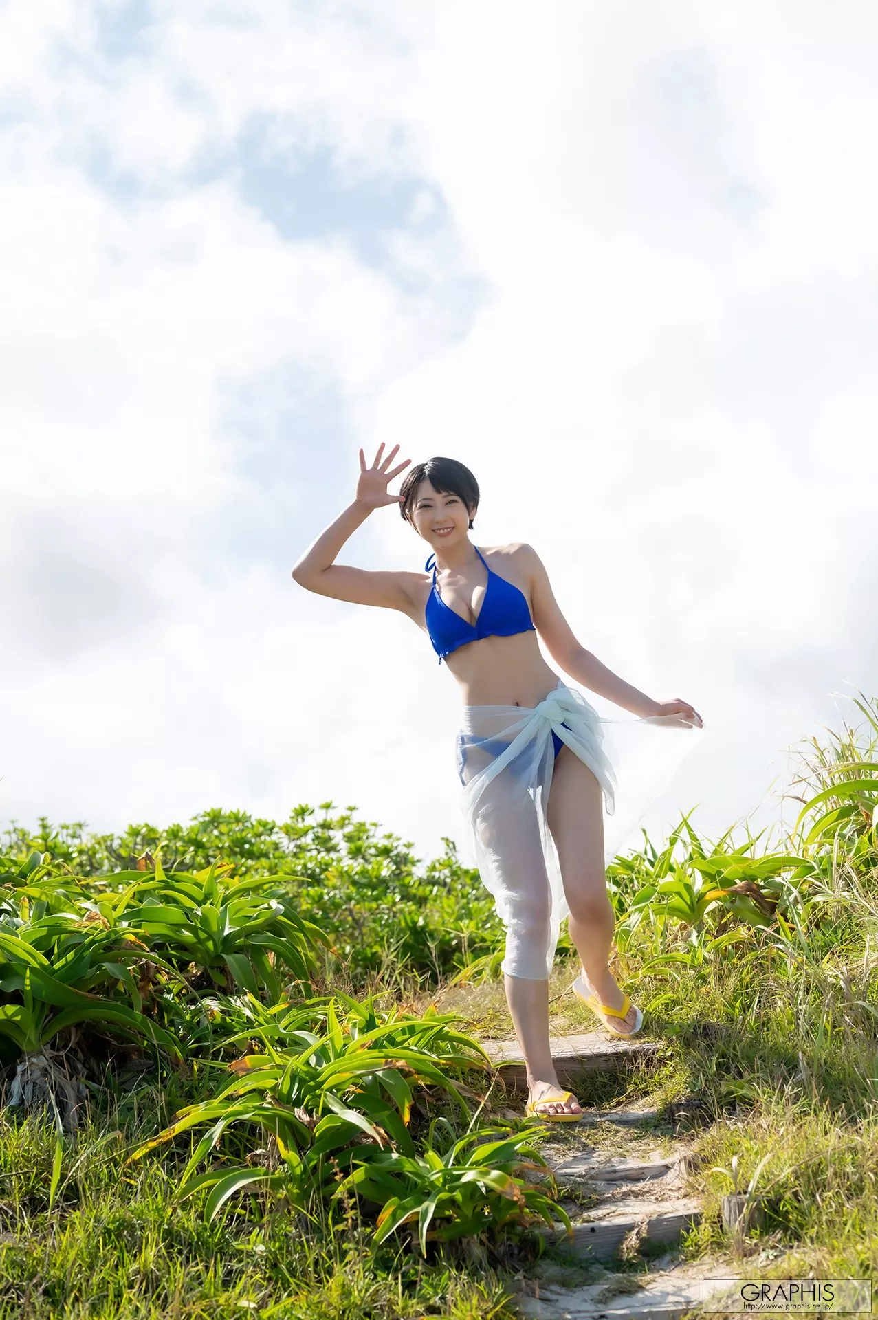 and 「Modest Natsume 夏目��【日本 Hibiki 写真 全集修正 Graphis】 Mature!」 Gals