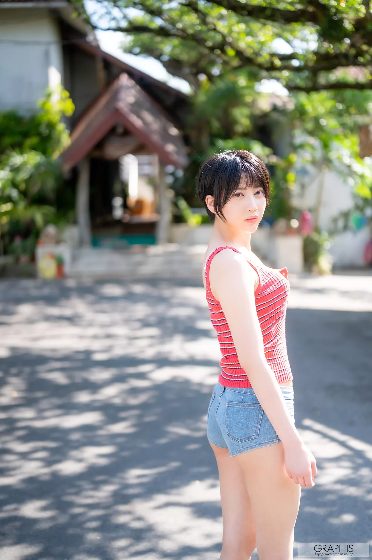 and 「Modest Natsume 夏目��【日本 Hibiki 写真 全集修正 Graphis】 Mature!」 Gals
