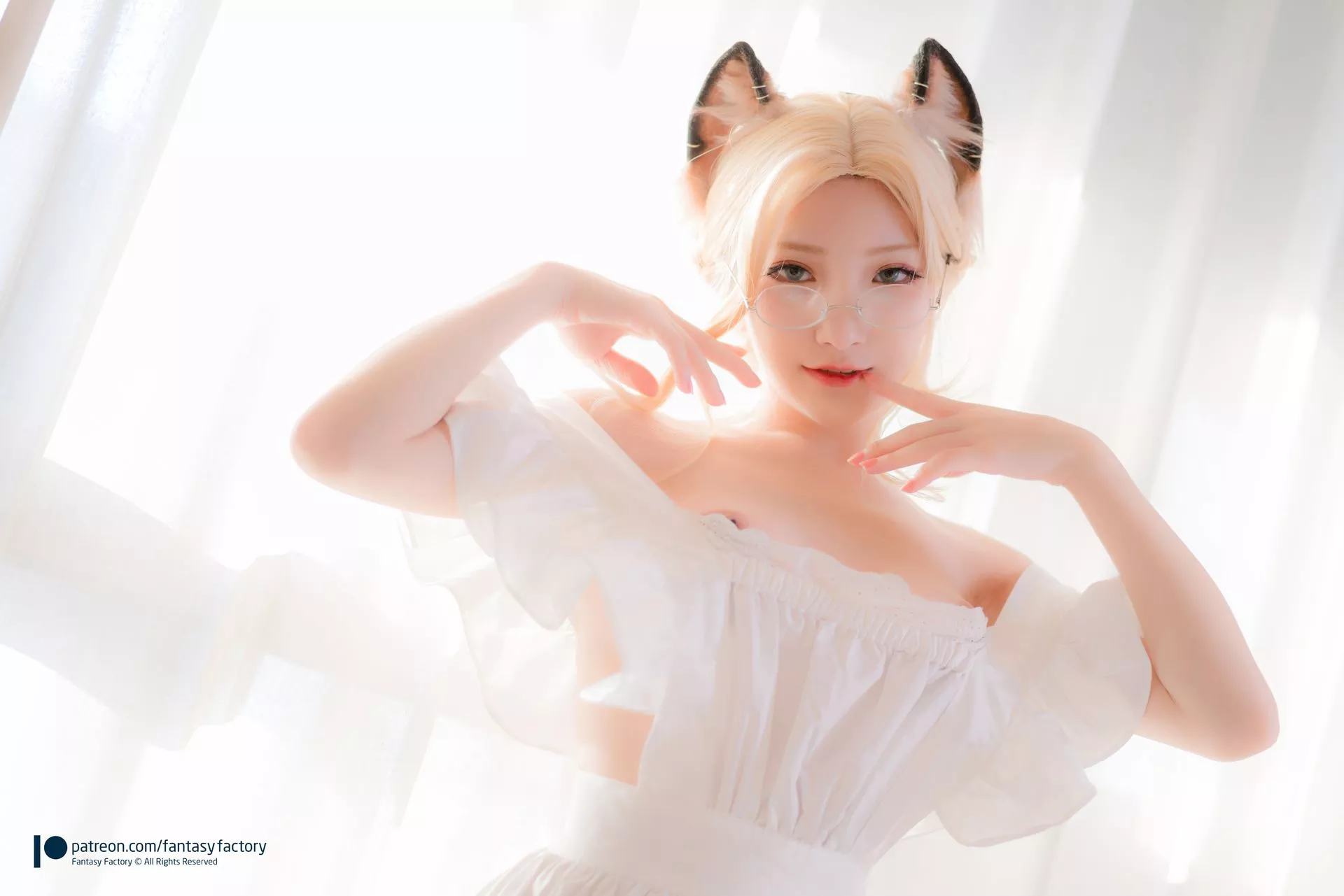 人体 大尺码美图 《Foxmaid》 台模 Ding 小丁