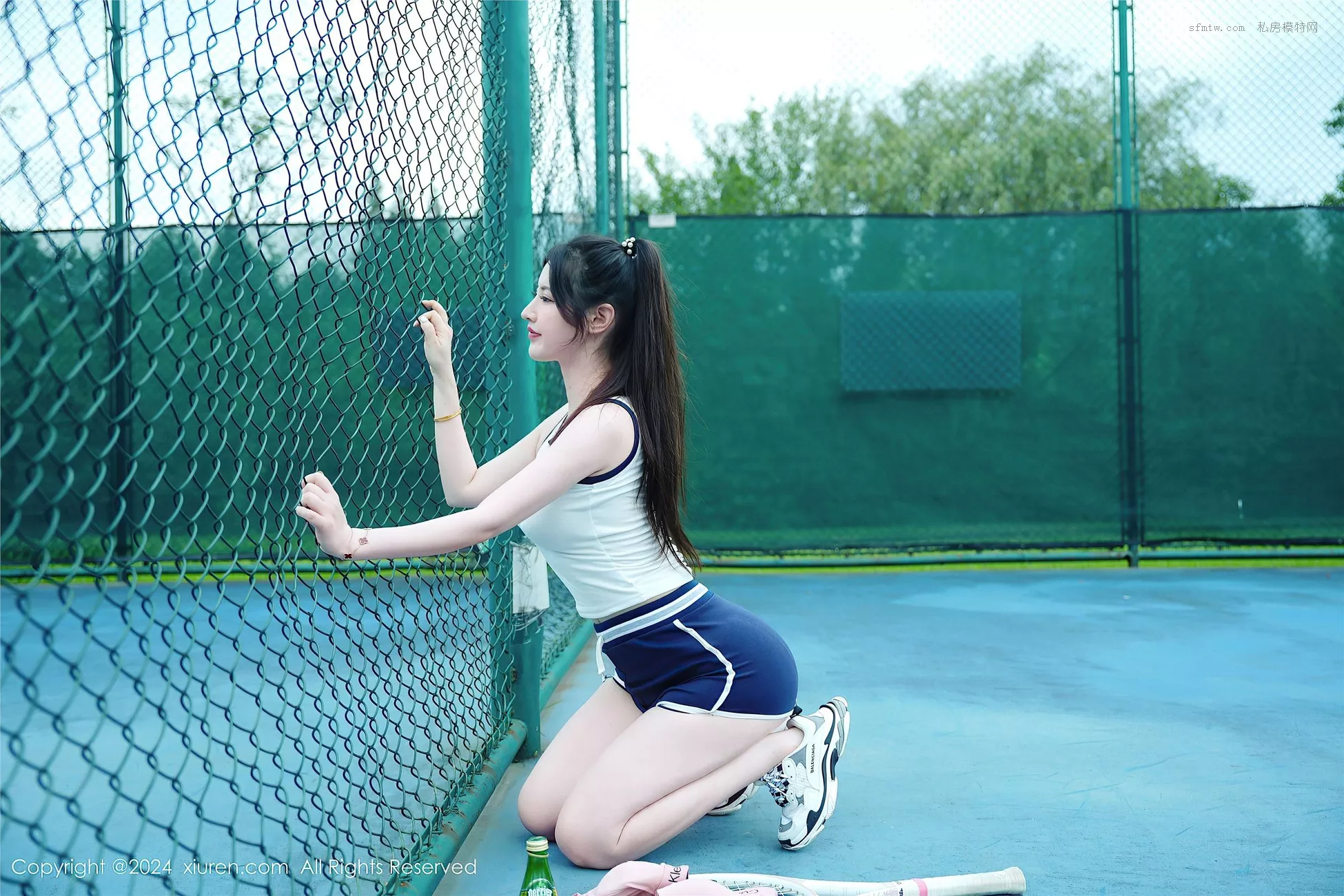 诗诗 No.8821 【秀人XiuRen】高画质像片 kiki