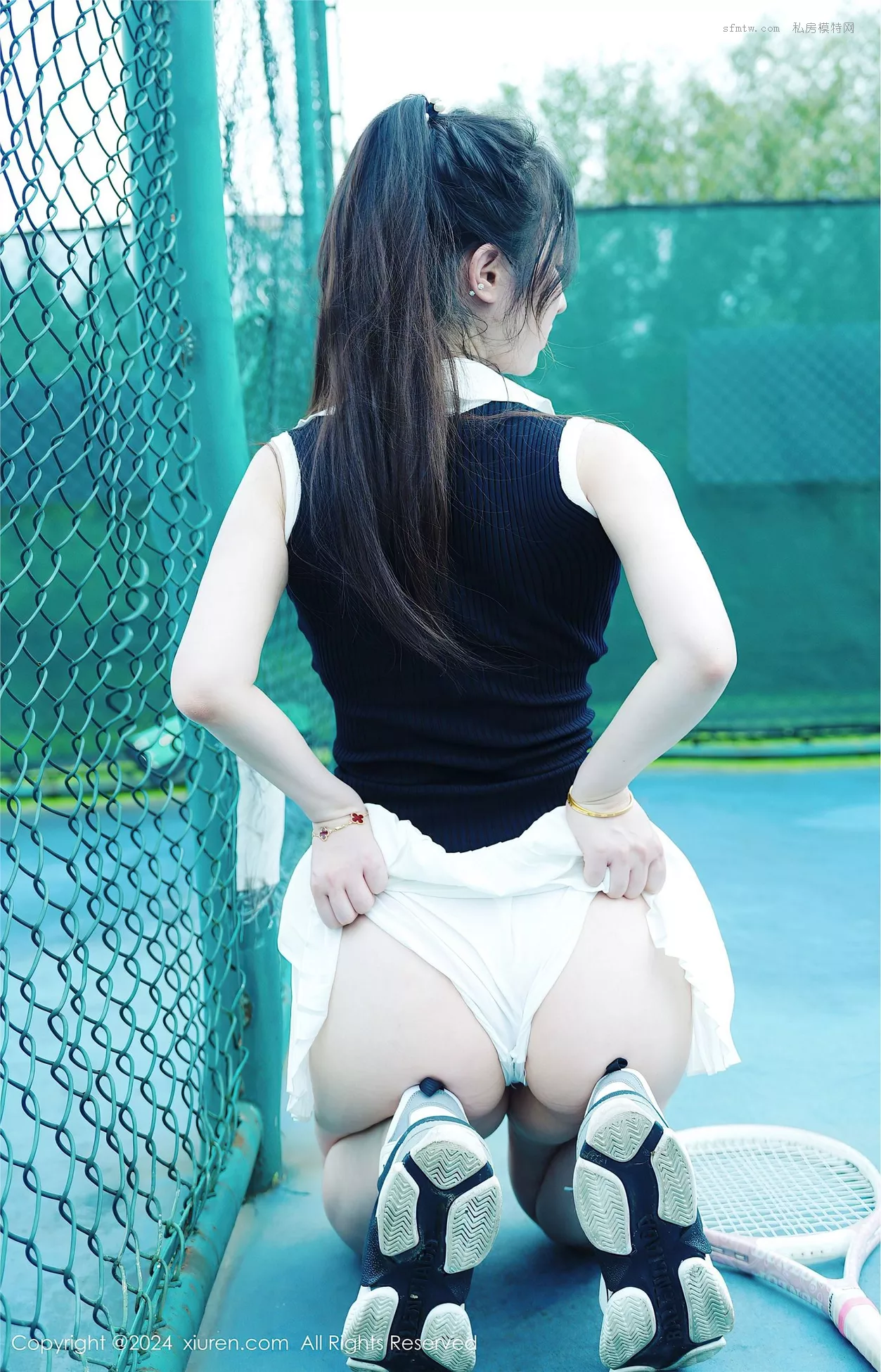 诗诗 No.8821 【秀人XiuRen】高画质像片 kiki