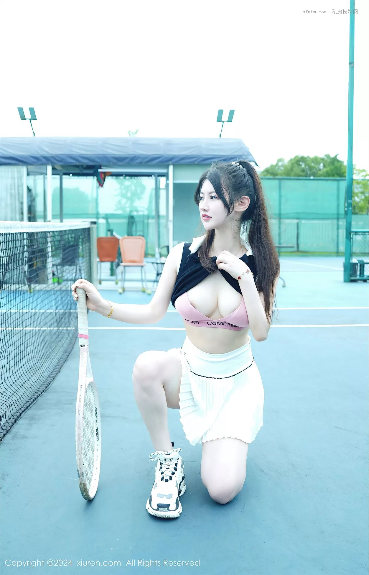 诗诗 No.8821 【秀人XiuRen】高画质像片 kiki