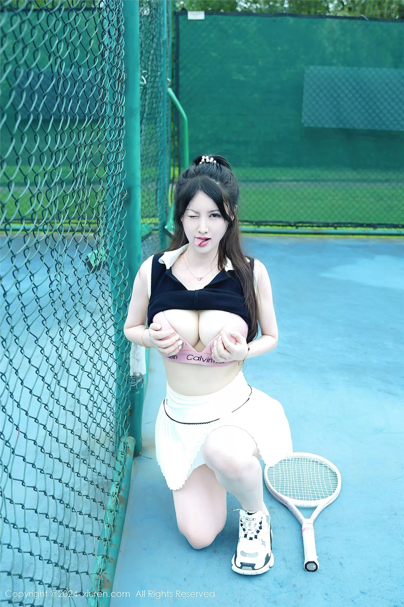 诗诗 No.8821 【秀人XiuRen】高画质像片 kiki