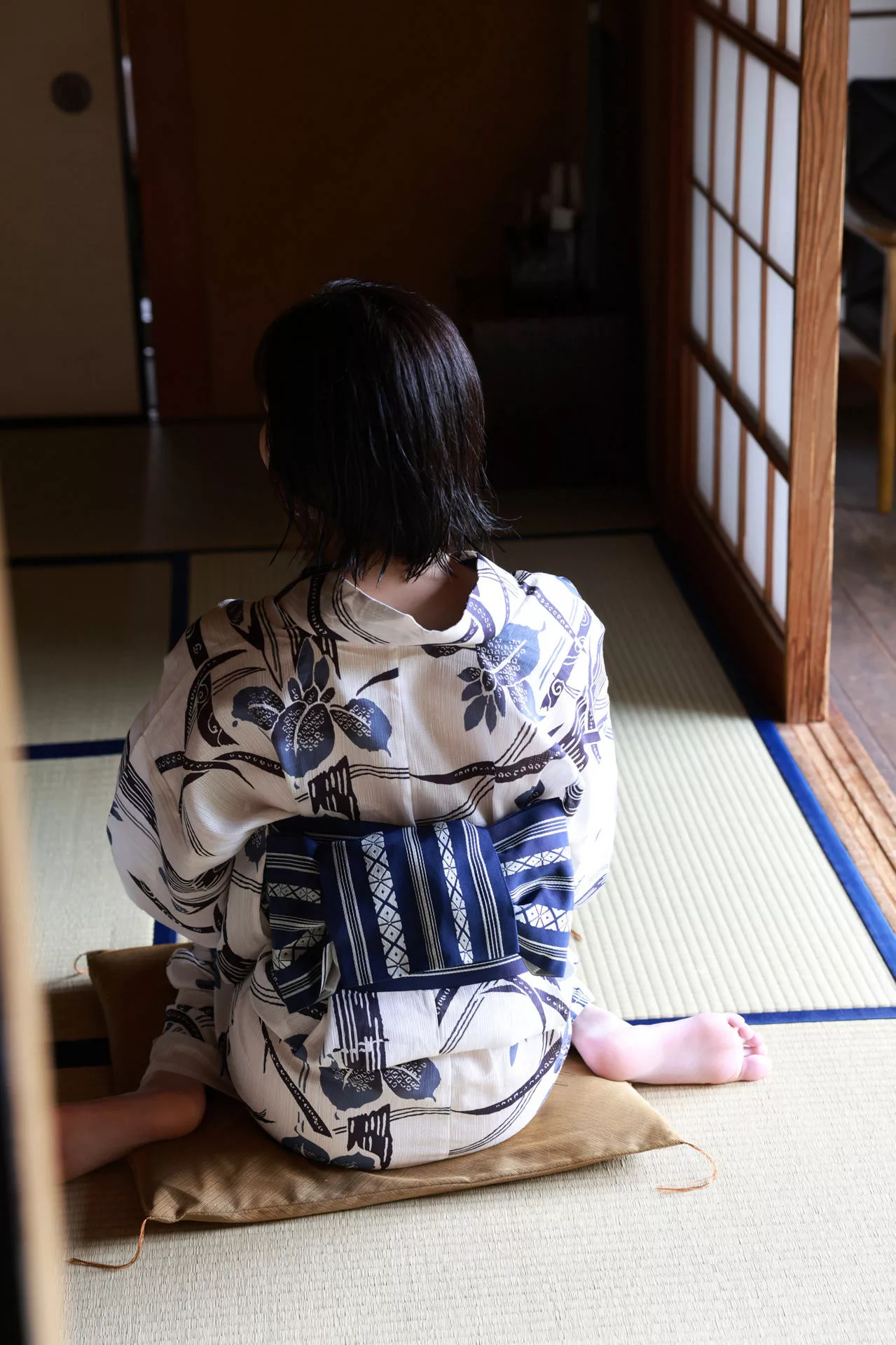 「Ｑｕｅｅｎｓ 新藤まなみfriday摄影集 No.３」 Manami Shindo 全集修正 未公开Ｅｄｉｔｉｏｎ