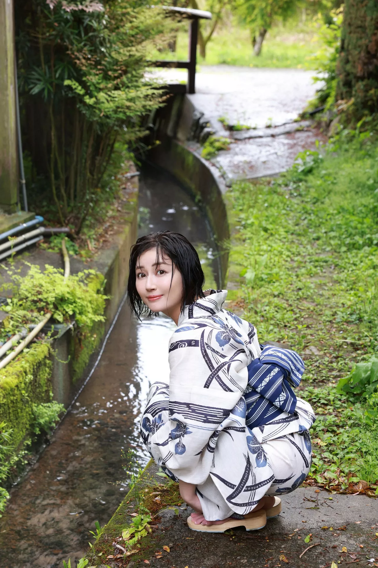 「Ｑｕｅｅｎｓ 新藤まなみfriday摄影集 No.３」 Manami Shindo 全集修正 未公开Ｅｄｉｔｉｏｎ