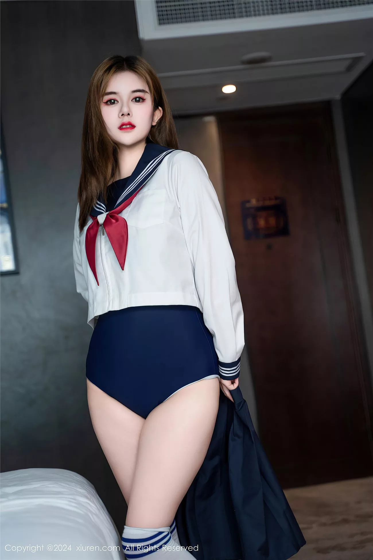 No.8819 【秀人XIUREN】超清图像 凌彩烟