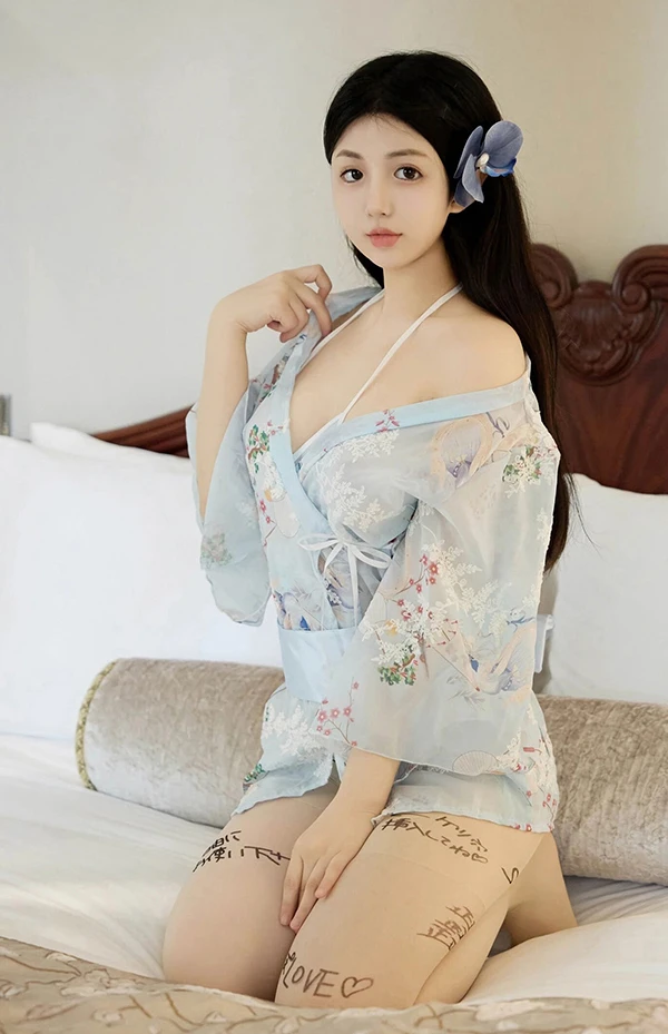 浅蓝色和服丰腴大屁股诱惑力十足 陈小花 秀人 尤物