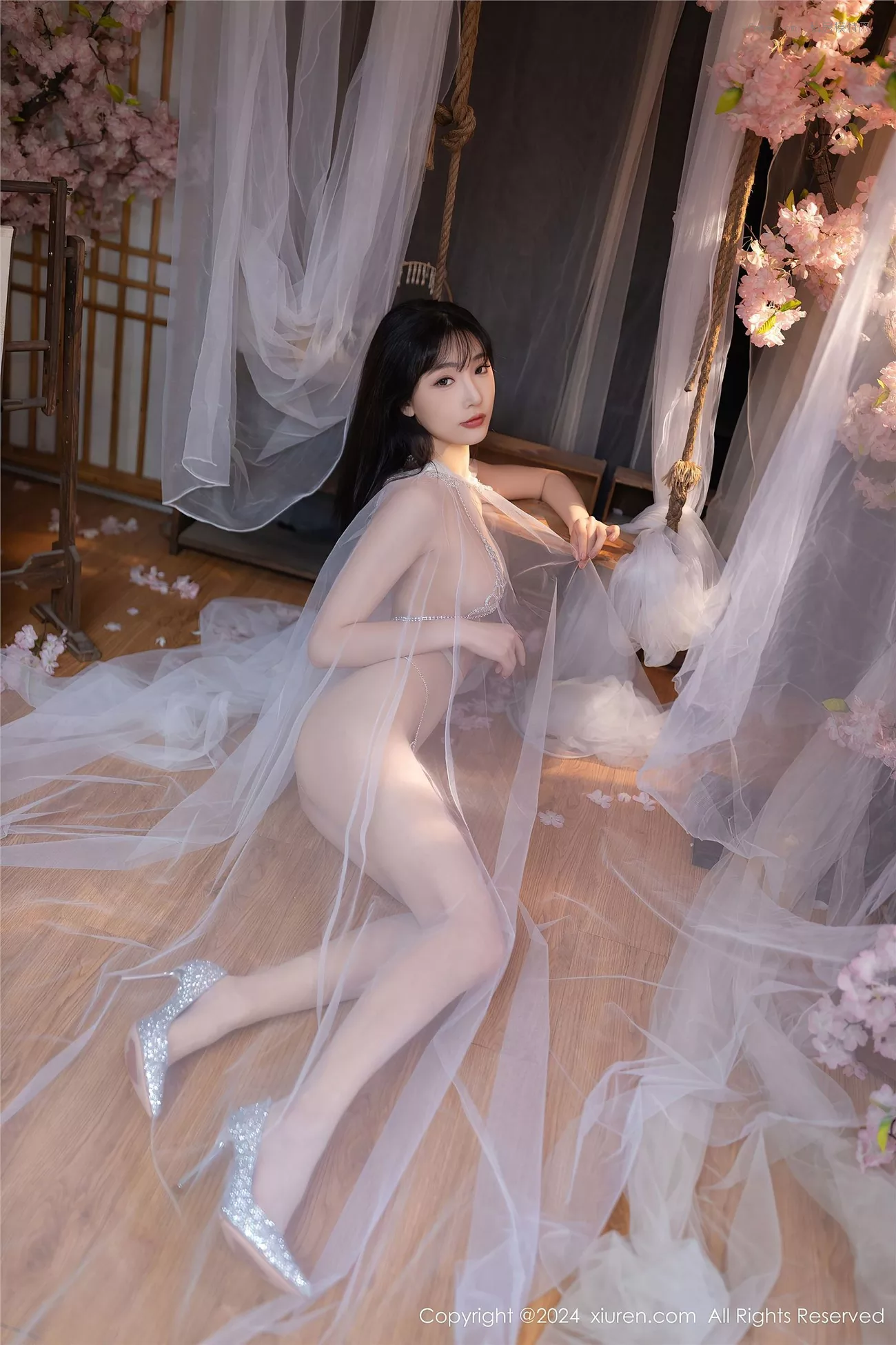 【XiuRen秀人】高品质图像 陆萱萱 No.8807
